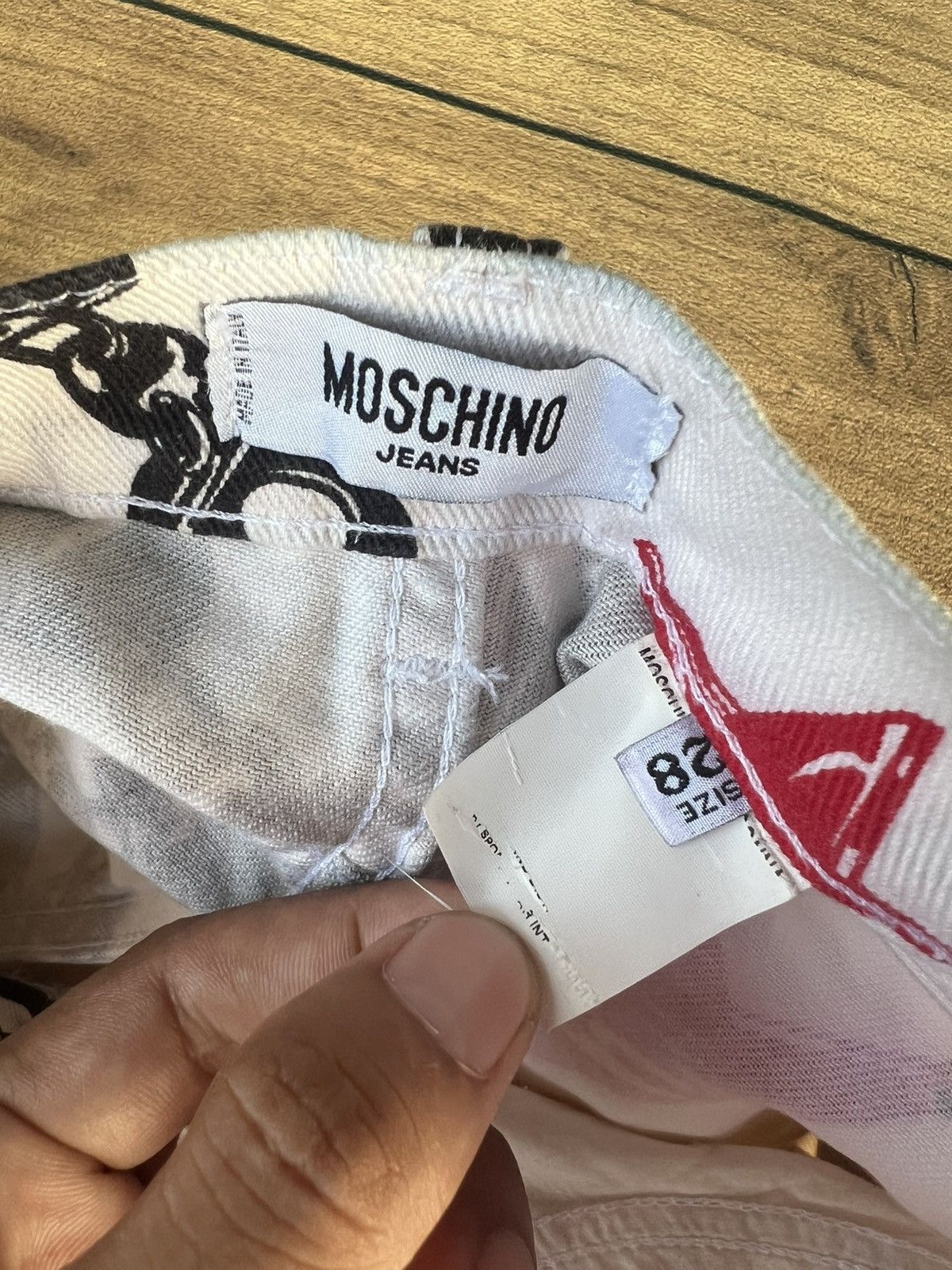 Moschino Moschino hanging ring full print pants Size 28" / US 6 / IT 42 - 13 Thumbnail