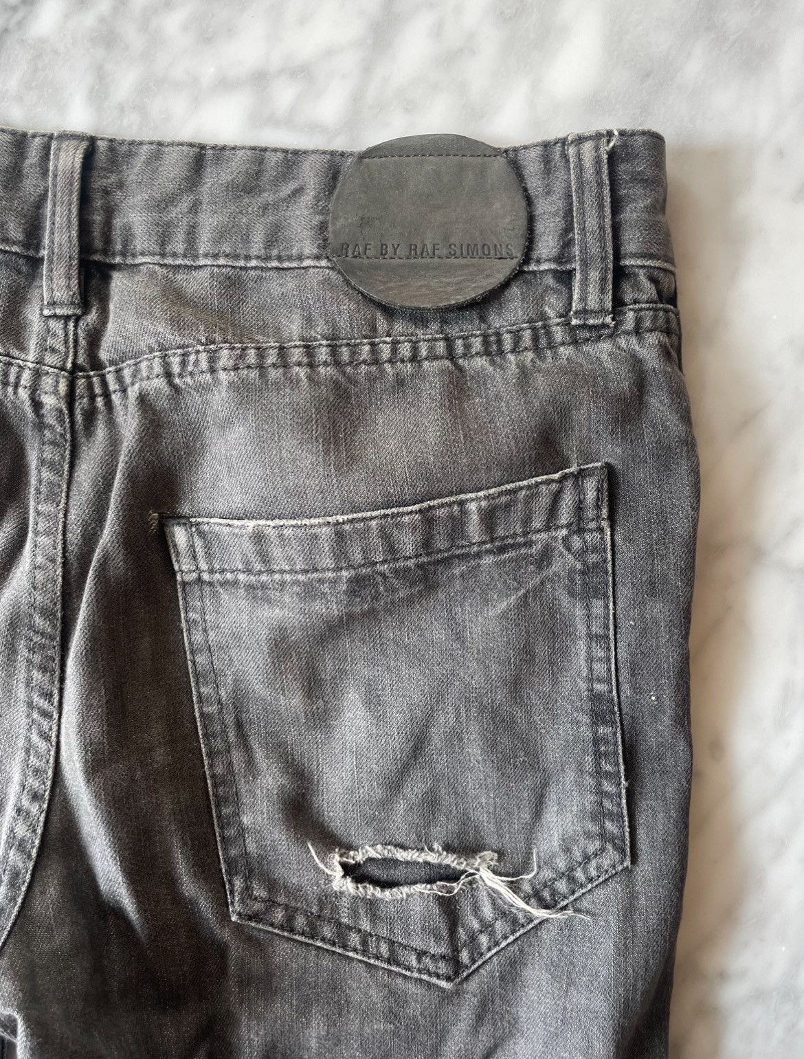 Raf Simons × Raf by Raf Simons Raf Simons Thrashed Crash Slim Distressed Denim Jeans Size US 29 - 3 Thumbnail