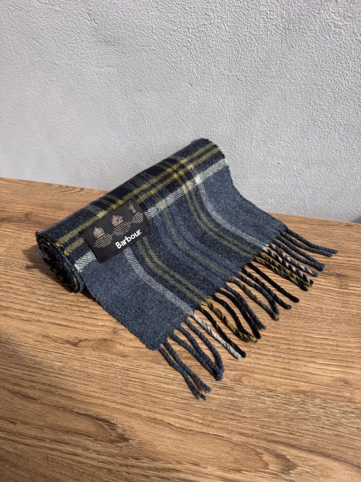 Barbour Barbour Classic 100% Lambswool Tartan Plaid Scarf Green Blue Size ONE SIZE - 1 Thumbnail