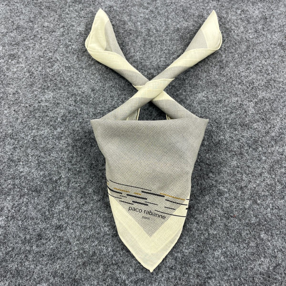 Paco Rabanne × Vintage Paco Rabanne Handkerchief / Neckerchief / Headscarf B844 Size ONE SIZE - 3 Thumbnail