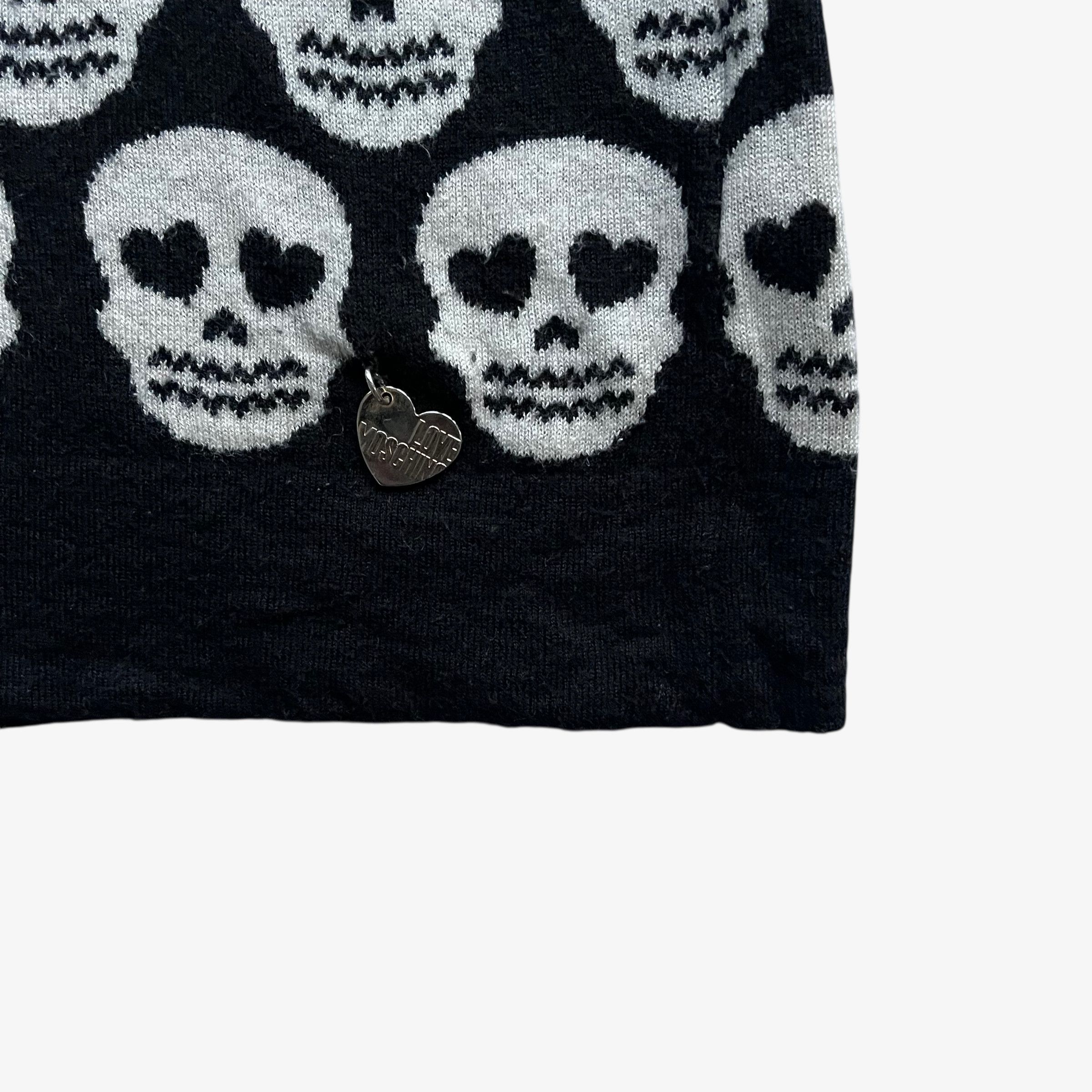 Moschino Vintage Y2K Women's Love Moschino Skull Print Wool Jumper Size M / US 6-8 / IT 42-44 - 3 Thumbnail