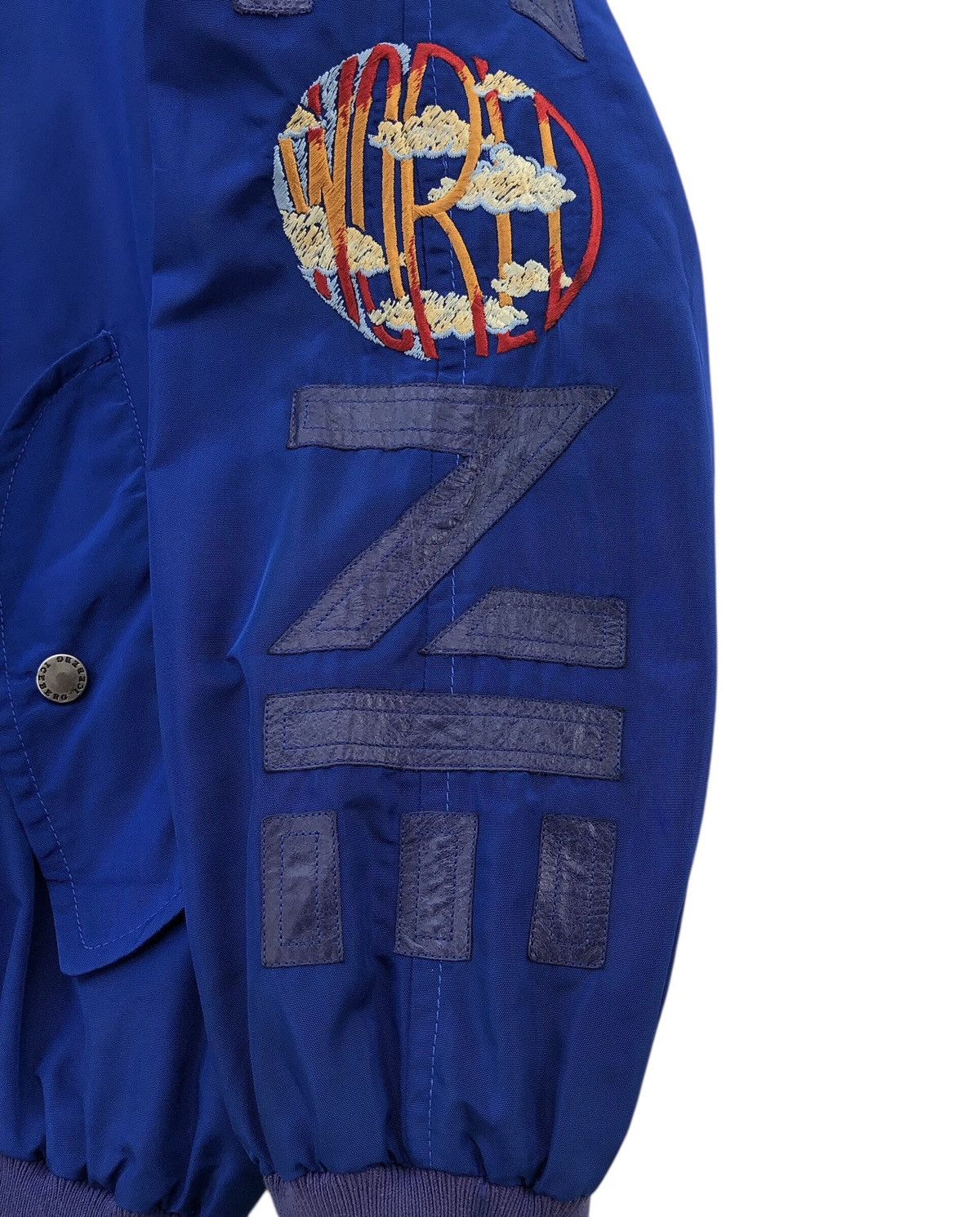 Iceberg Vintage ICEBERG Bomber Jacket Made In Italy Size US XL / EU 56 / 4 - 5 Thumbnail
