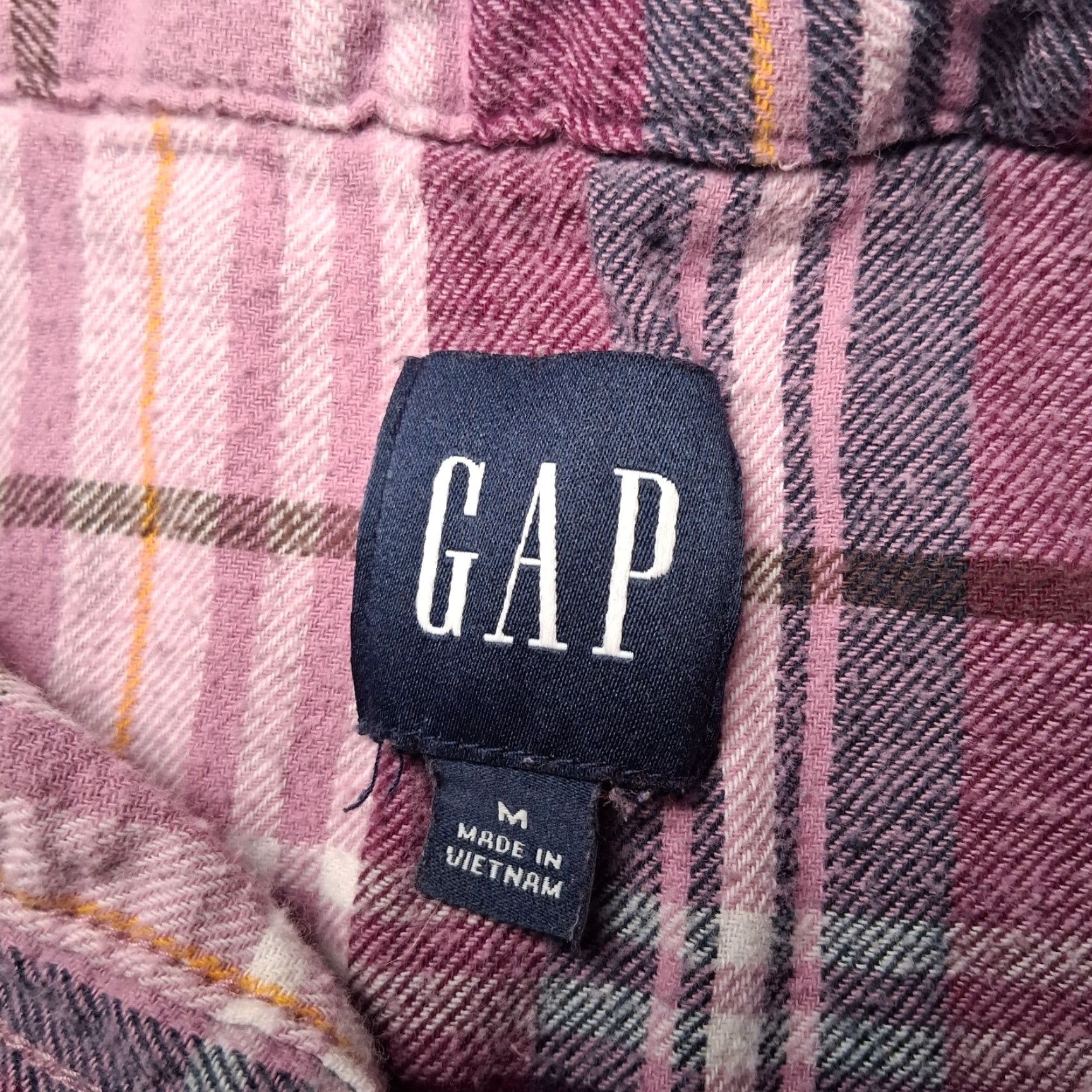 Gap **Gap Women's Medium Purple Plaid Flannel Collared Button-Up Shirt** User: Gap Women's Medium Purple Plaid Collared Button-Up Flannel Shirt ** Size M / US 6-8 / IT 42-44 - 7 Thumbnail