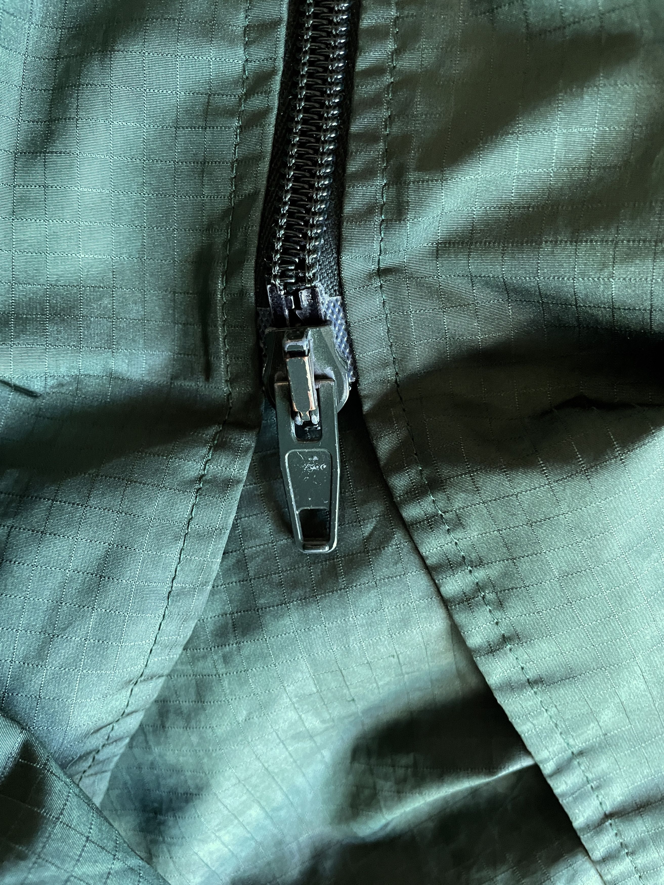 Balenciaga Balenciaga Green raincoat Size US S / EU 44-46 / 1 - 6 Thumbnail