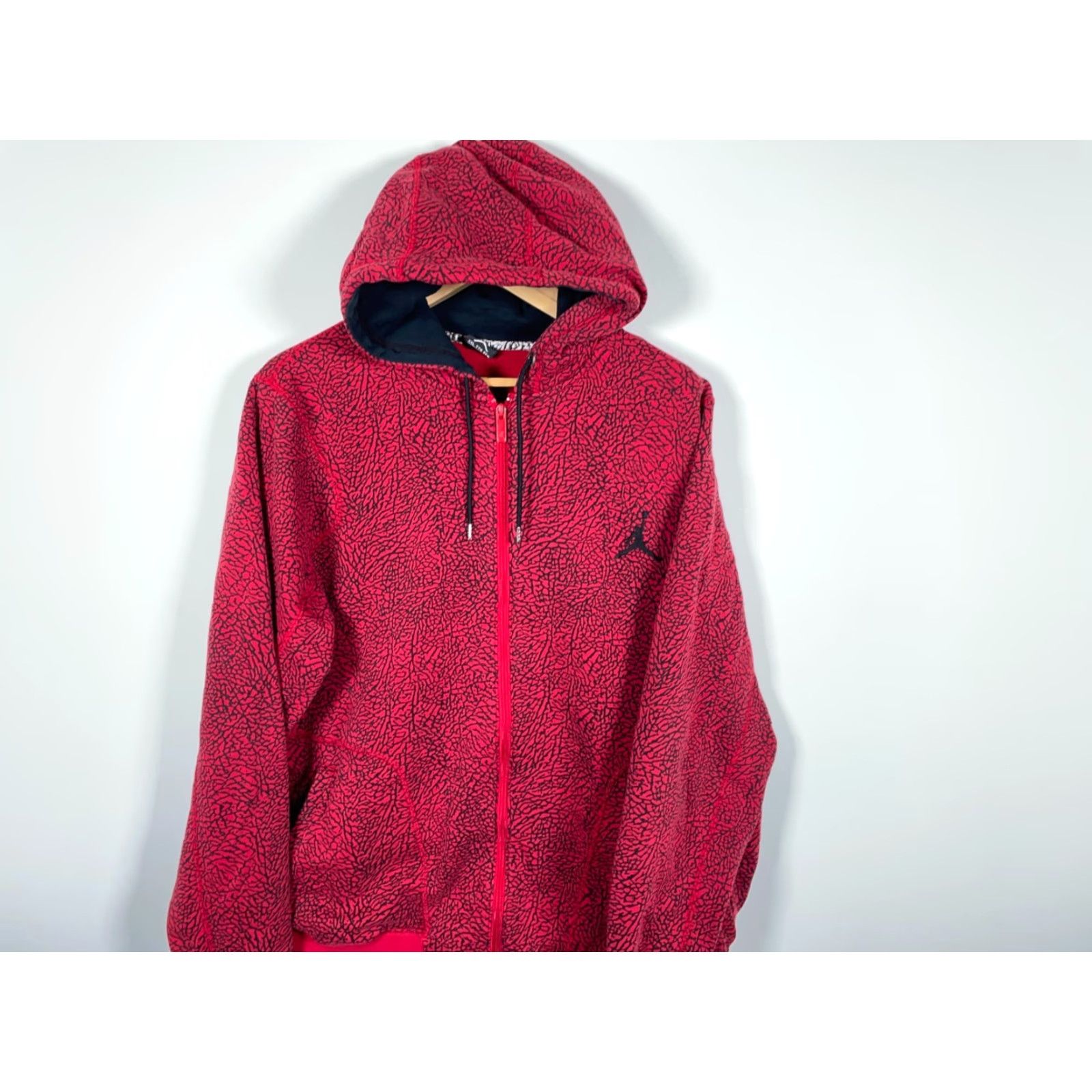 Jordan Brand Jordan Jordan Retro 3 Zip Hoodie Men 2XL Red Cement Elephant Sweatshirt 584059-695 Size US XXL / EU 58 / 5 - 4 Thumbnail