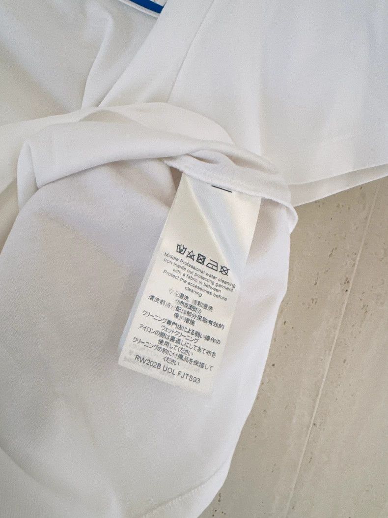 Louis Vuitton Louis Vuitton Logo logo white short sleeve 2503-Nextarrow Size US XS / EU 42 / 0 - 8 Thumbnail