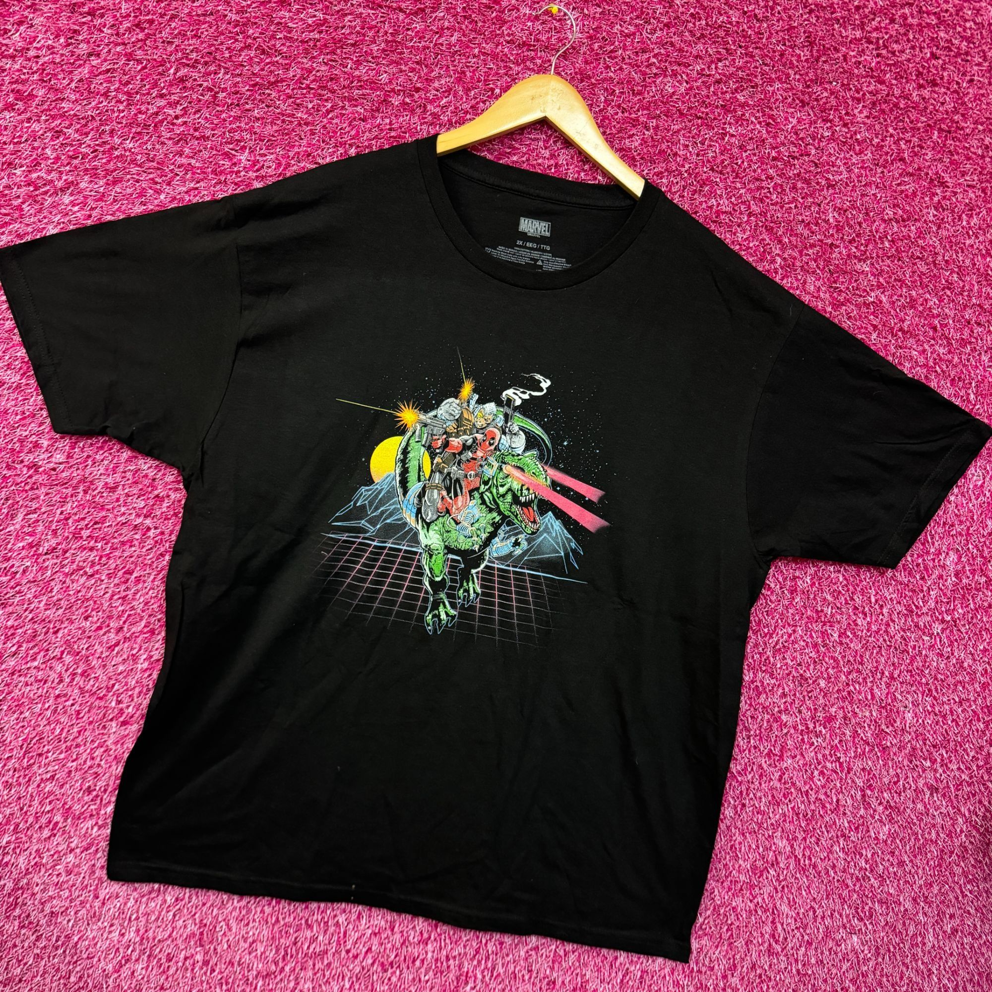 Marvel Comics Deadpool Riding a Trex T-shirt size 2xl Size US XXL / EU 58 / 5 - 2 Thumbnail