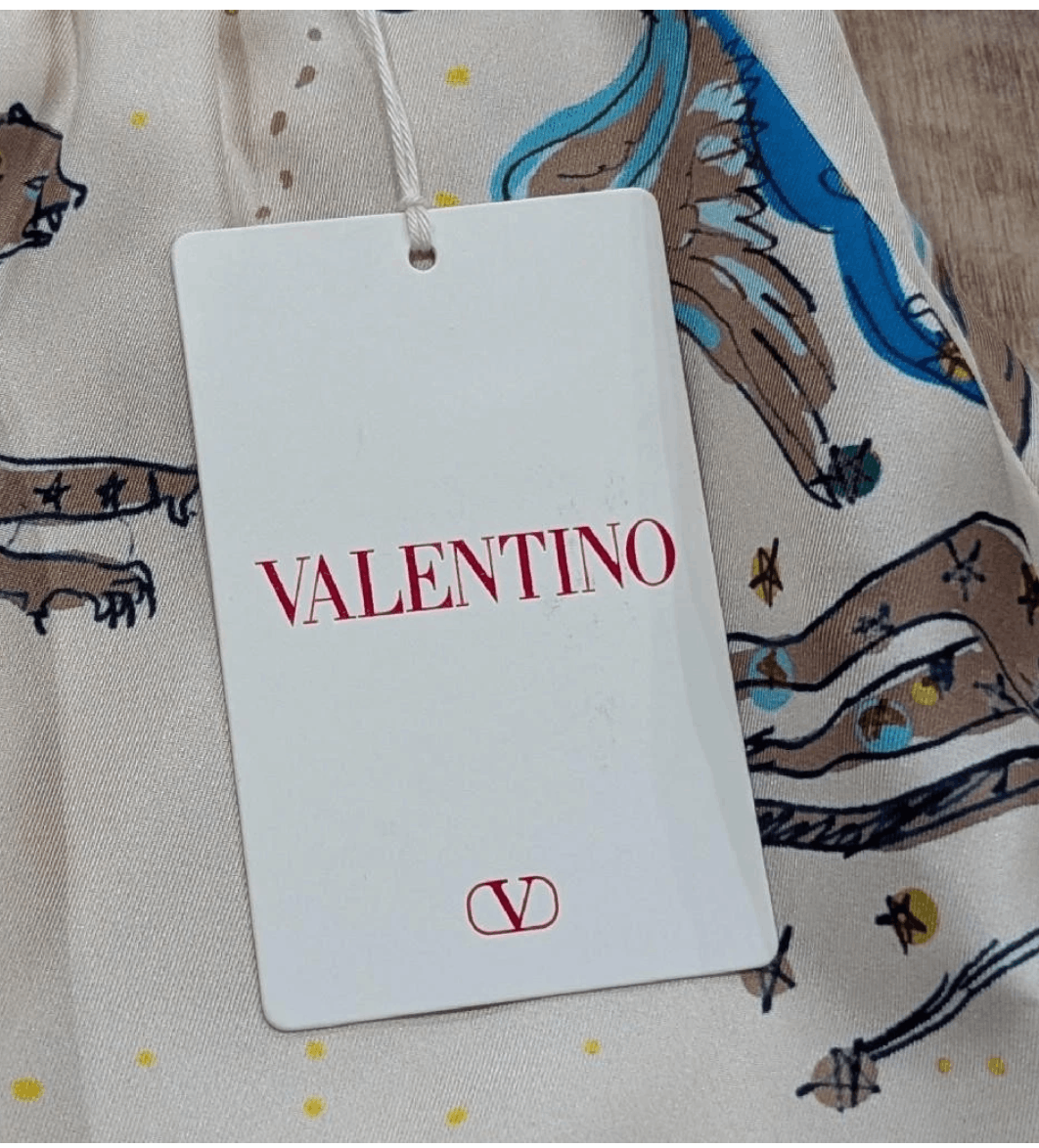 Valentino Valentino Silk Bermuda Shorts Utopia Beige/Blue 52 US 36 Size US 36 / EU 52 - 8 Thumbnail