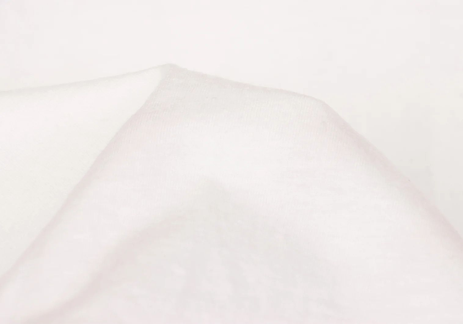 Issey Miyake Cotton Basic Short Sleeve T-Shirt in Off White Size US M / EU 48-50 / 2 - 12 Thumbnail