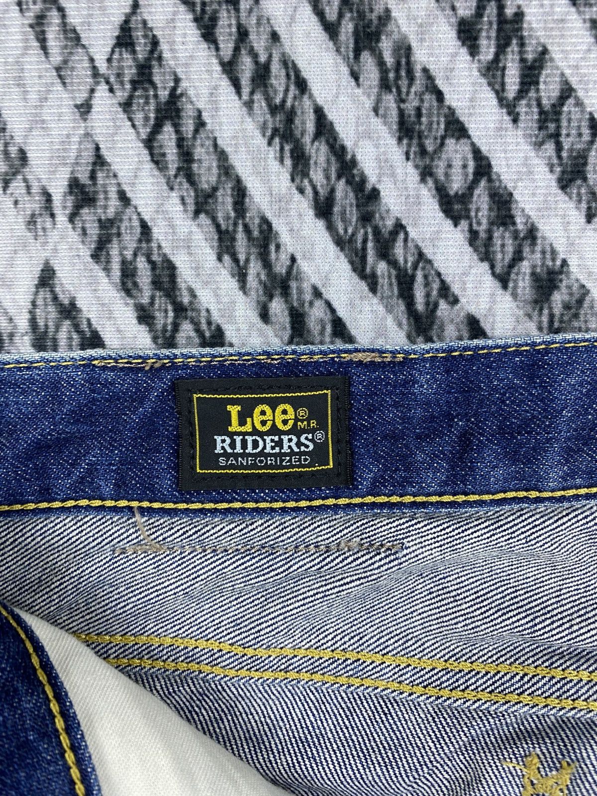 Lee Vintage LEE Blue Wash Distressed Denim Pants Size US 34 / EU 50 - 14 Thumbnail