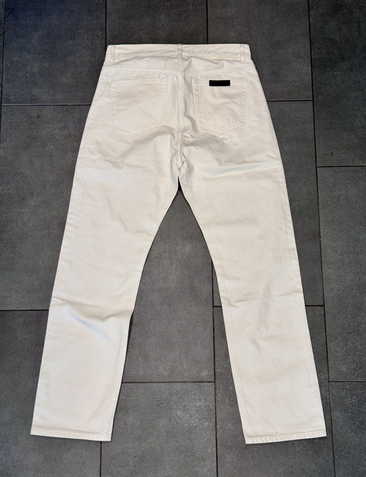 Fear of God NEW w/TAGS FEAR OF GOD ESSENTIALS straight-leg jeans Sz 31 Size US 30 / EU 46 - 2 Thumbnail