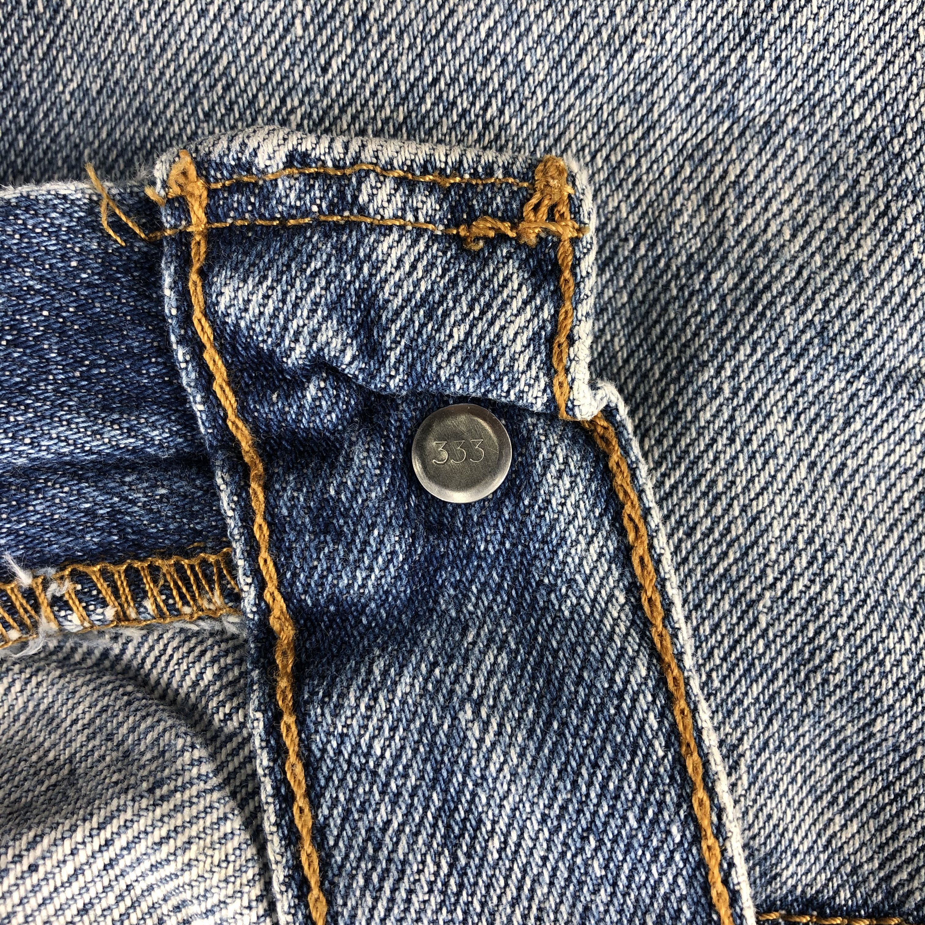 Levi's Light Wash Vintage Levis 505 Jeans-J1154 Size US 33 - 9 Thumbnail