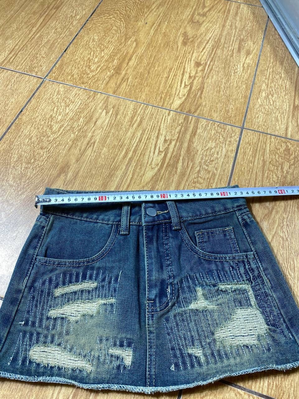 Japanese Brand × Vintage Vintage Basic Y2K Denim Mini Skirt Streetwear Size 28" / US 6 / IT 42 - 9 Thumbnail