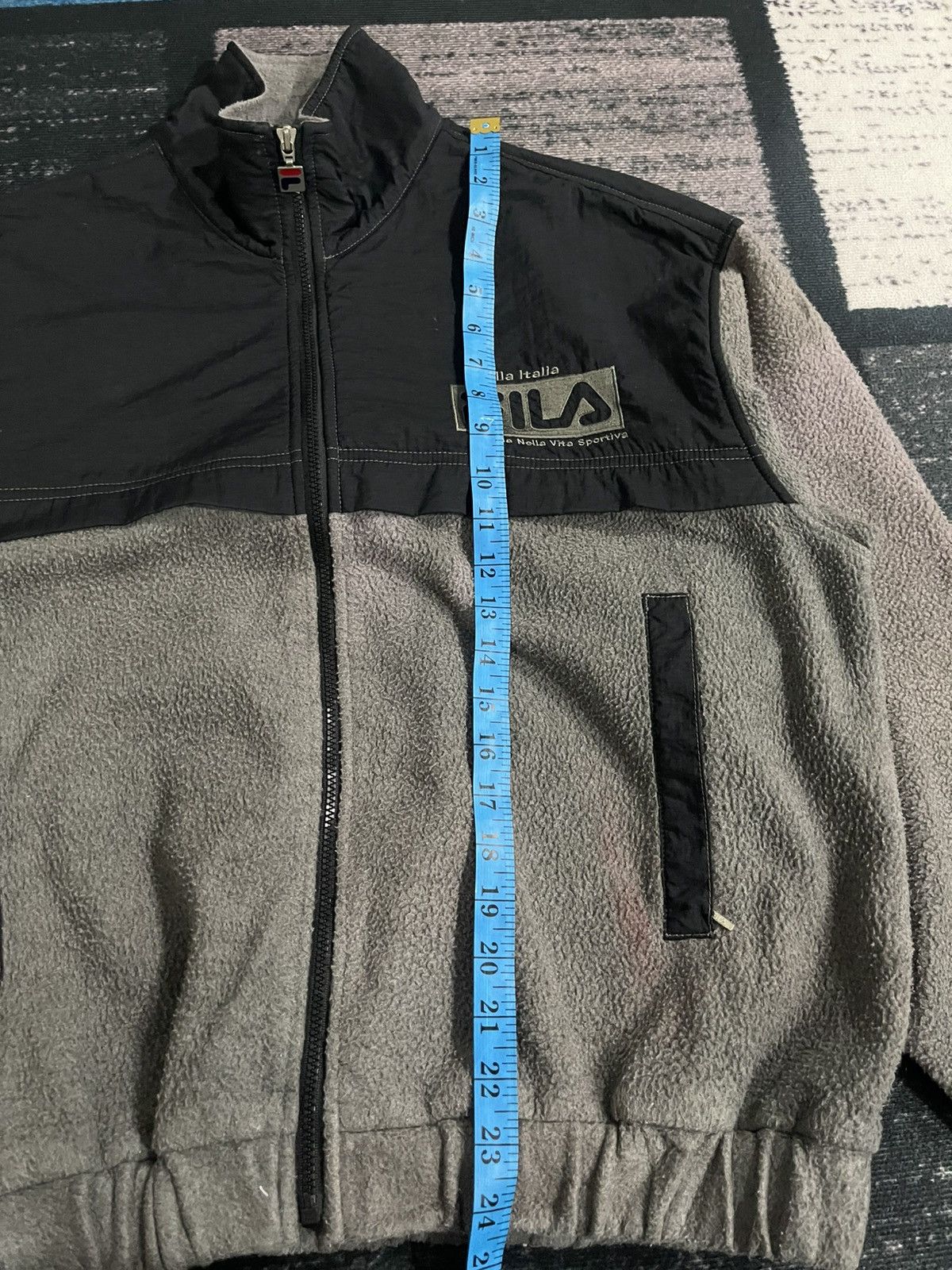 Fila × Vintage Vintage Fila Biella Italia Big Logo fleece Jacket Size US L / EU 52-54 / 3 - 18 Thumbnail