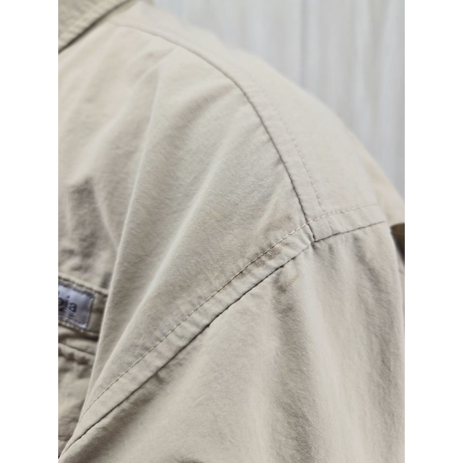 Vintage Columbia PFG Mens XL Long Sleeve Shirt Tan Khaki Omni-Shade Vented #2 Size US XL / EU 56 / 4 - 6 Thumbnail