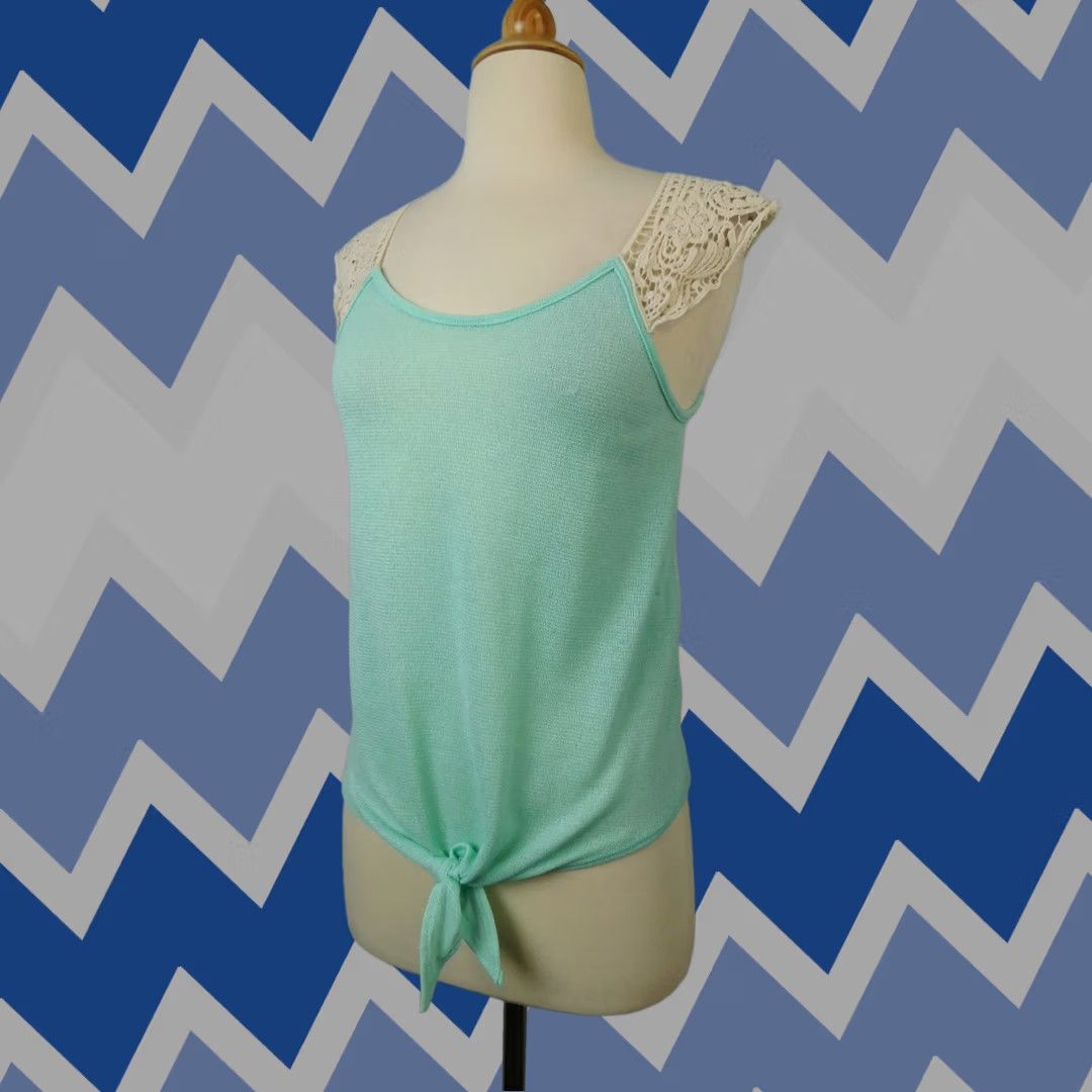 Vintage Charlotte Russe Tank Top Mint Green Small Cap Sleeve Tie-Front Knit Crochet 90s Womens Size S / US 4 / IT 40 - 1 Thumbnail