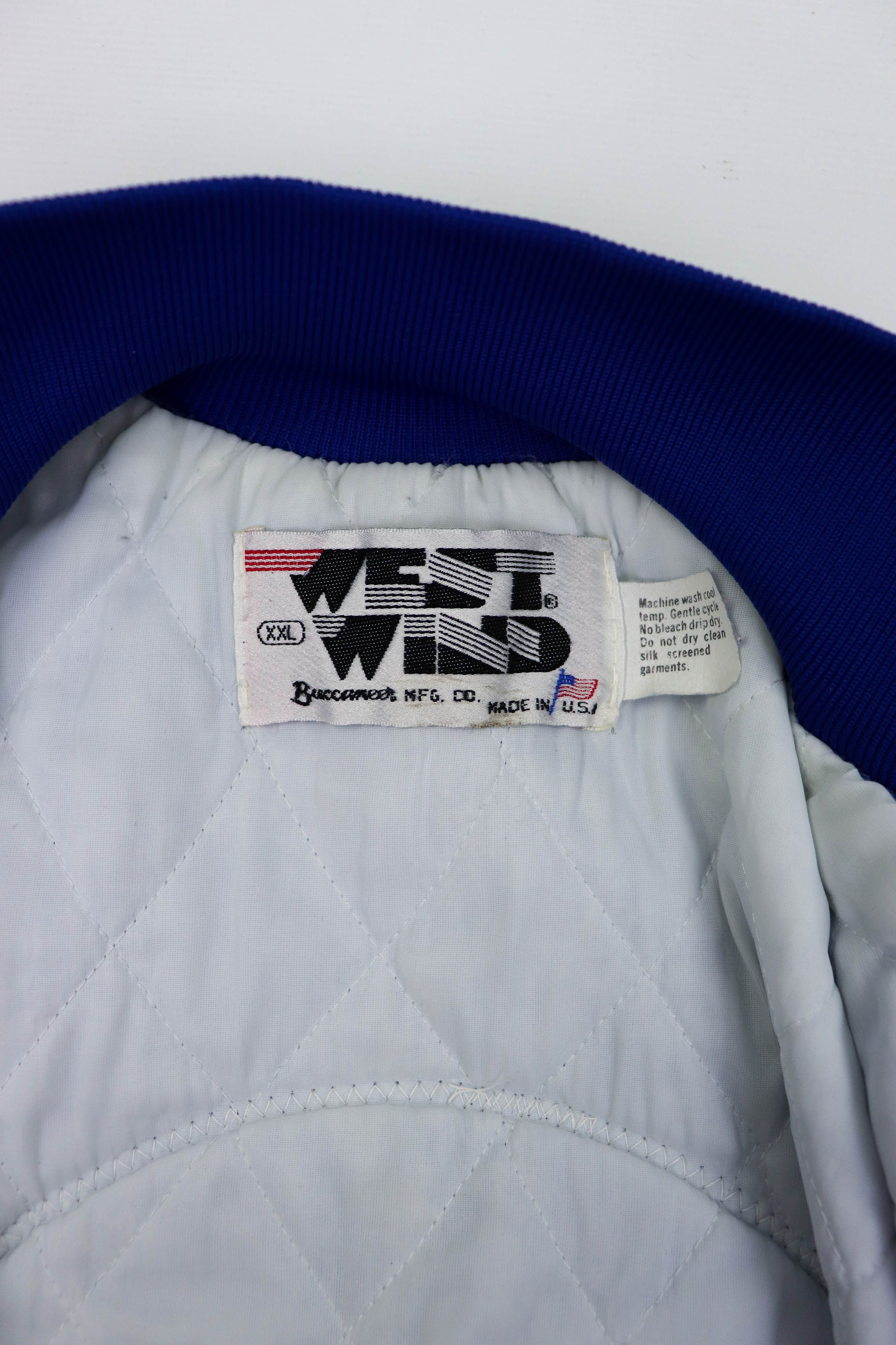 Vintage Vintage Made in USA Drivers Association Nylon Bomber Jacket Size US XXL / EU 58 / 5 - 16 Thumbnail