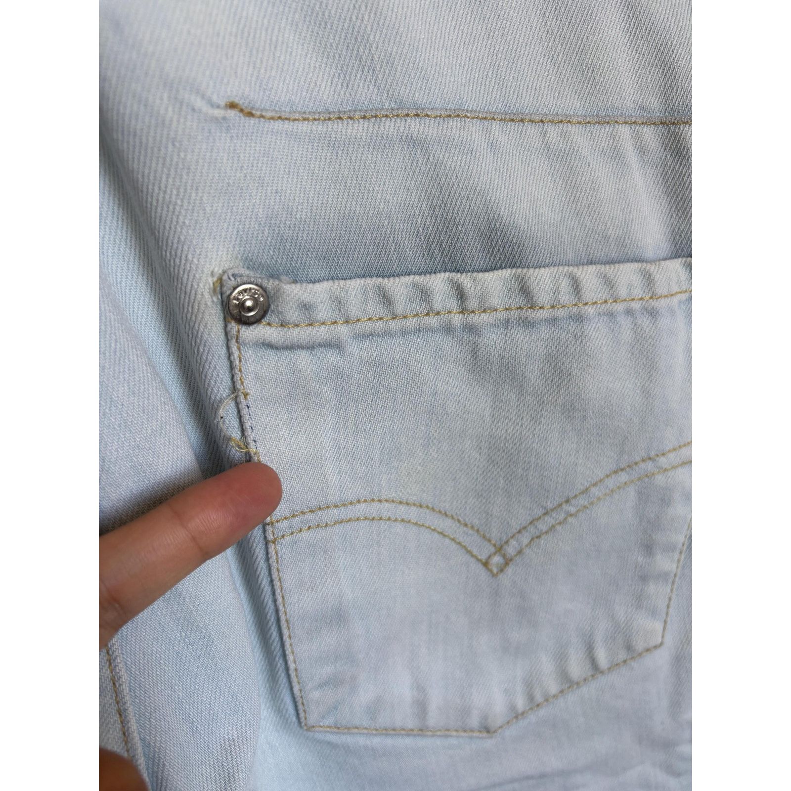 Levi's Levi’s Engineered W30 L32 – Y2K Light Wash Twisted Denim Size US 30 / EU 46 - 10 Thumbnail
