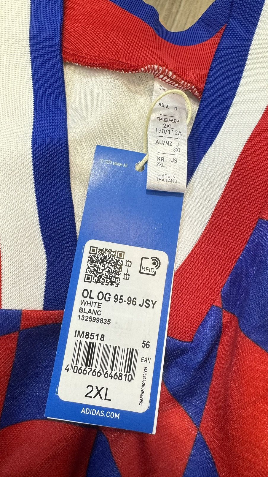 Other Lyon 95/96 retro shirt (Bnwt) Size US XXL / EU 58 / 5 - 8 Thumbnail