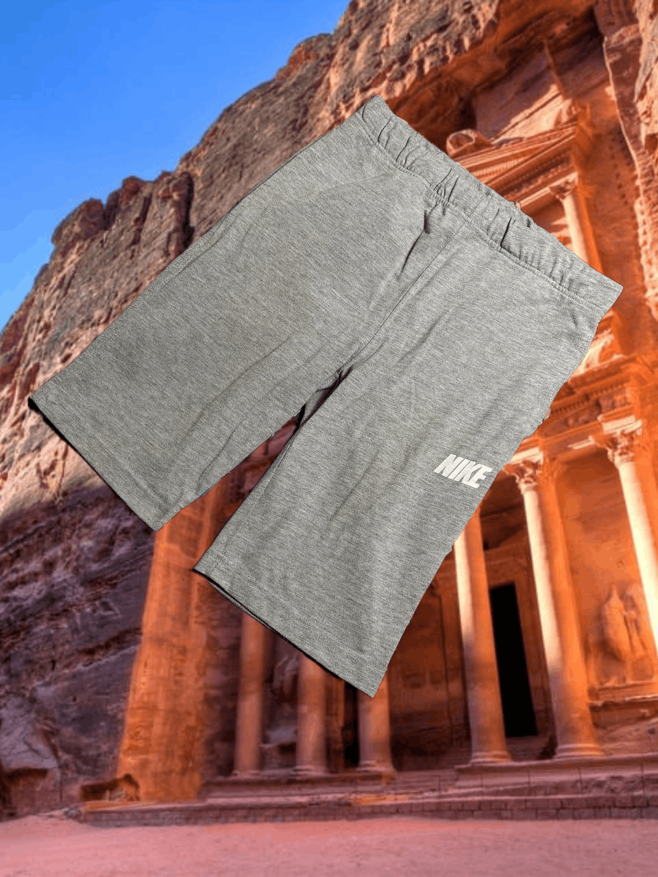 Nike shorts gray streetwear logo Nike Vintage Y2K size S Size US 30 / EU 46 - 1 Thumbnail
