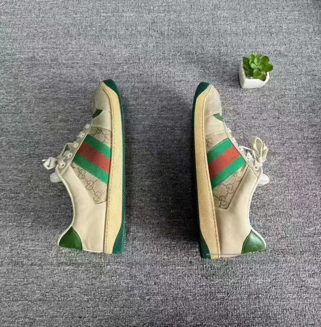 Gucci gucci bee dirty sneakers size 10. Size US 10 / EU 43 - 3 Thumbnail