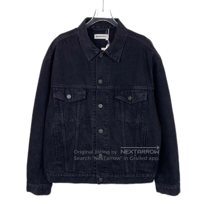 Balenciaga Balenciaga Black-gray logo letter hot-drill lapel cotton l Size XS / US 0-2 / IT 36-38 - 1 Thumbnail
