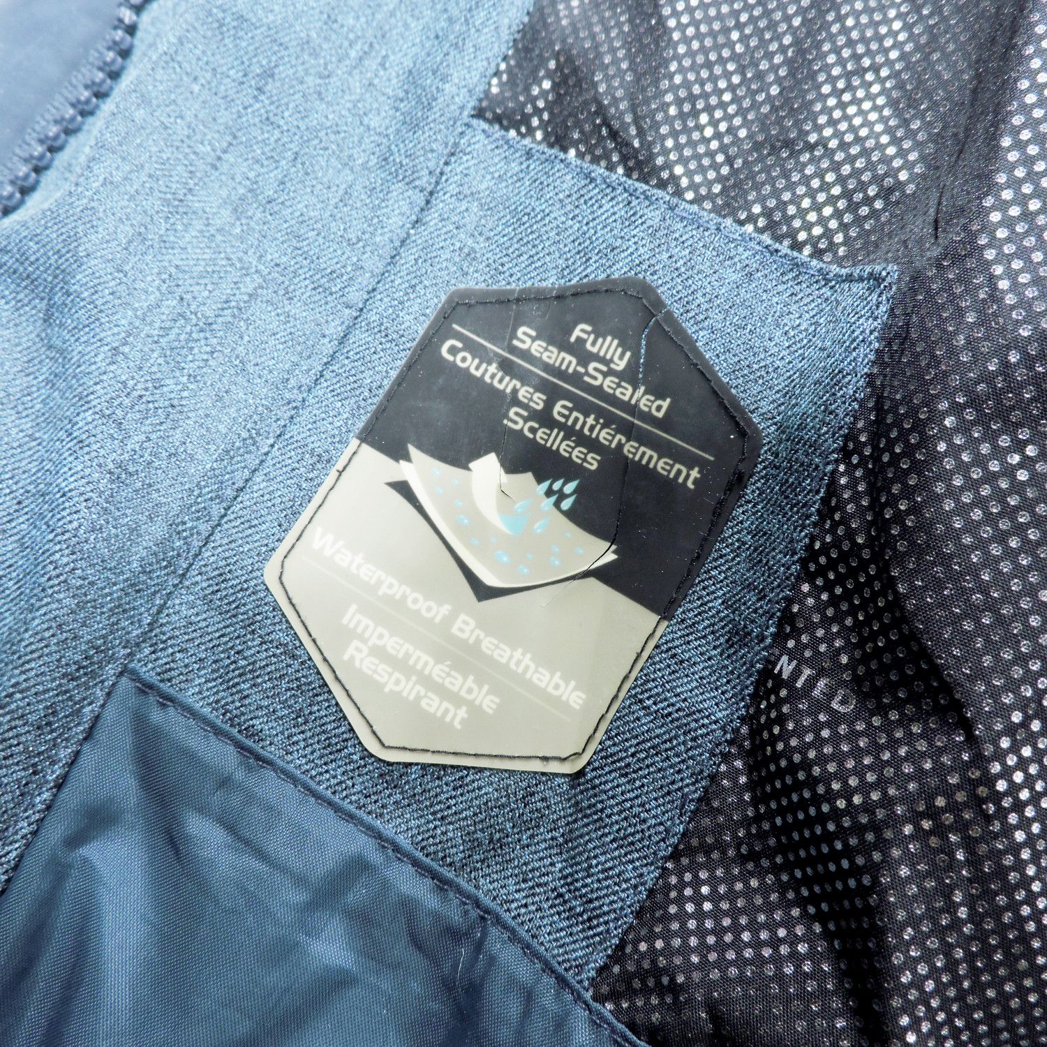 Columbia COLUMBIA OMNI-TECH OMNI-HEAT MULTIPOCKET OUTDOOR JACKET Size US XL / EU 56 / 4 - 7 Thumbnail