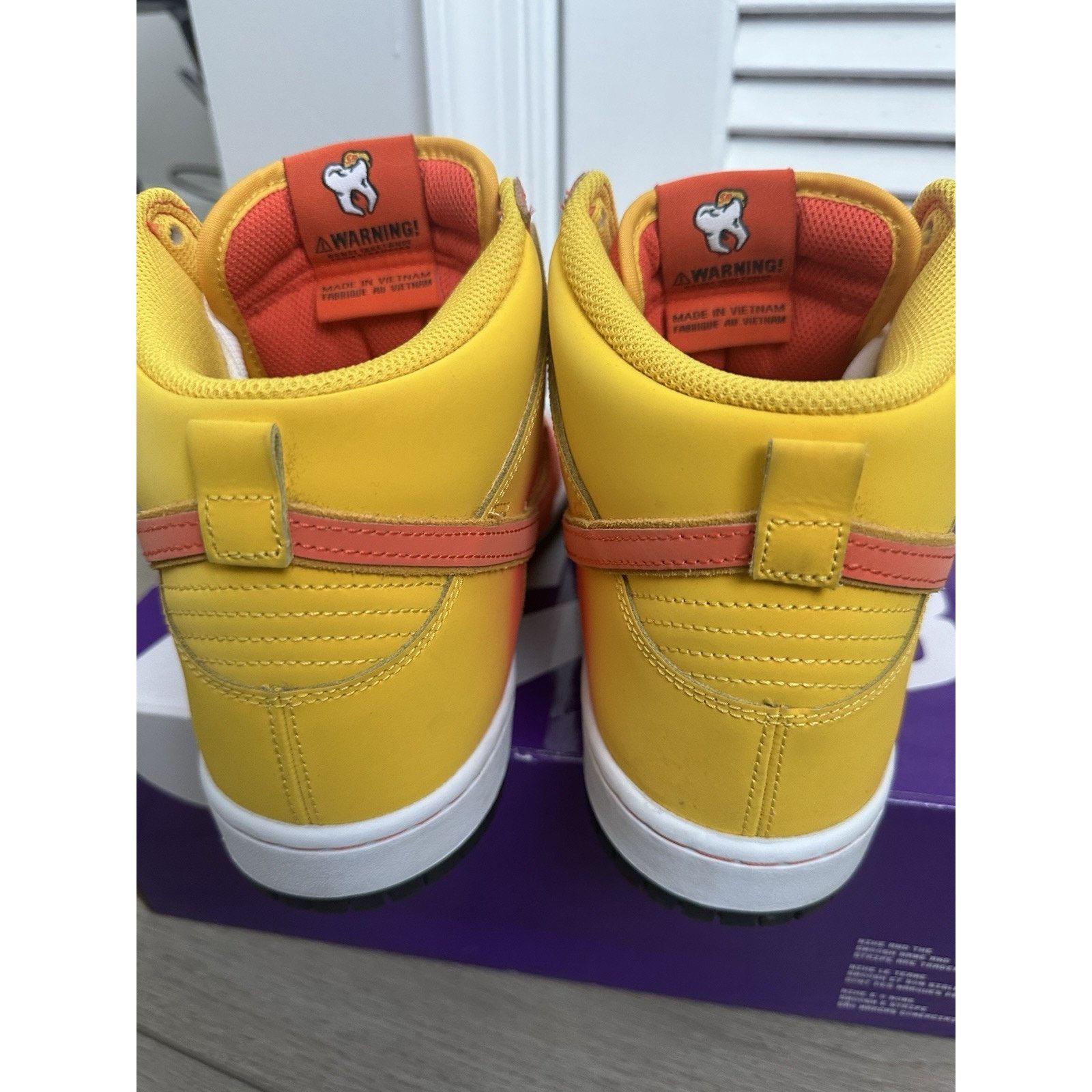Nike Nike SB dunk high pro candy corn sneakers size 11 men’s Size US 11 / EU 44 - 5 Thumbnail