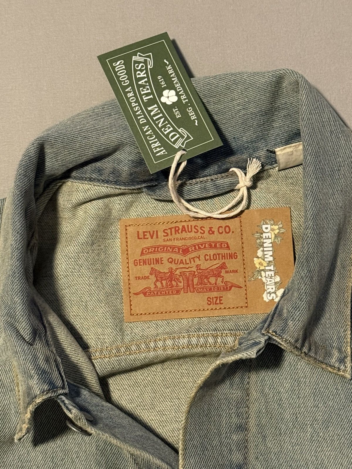 DENIM TEARS Denim Tears Dirty Wash Type 2 Denim Jacket Brand New BNWT DS Size US XL / EU 56 / 4 - 10 Thumbnail