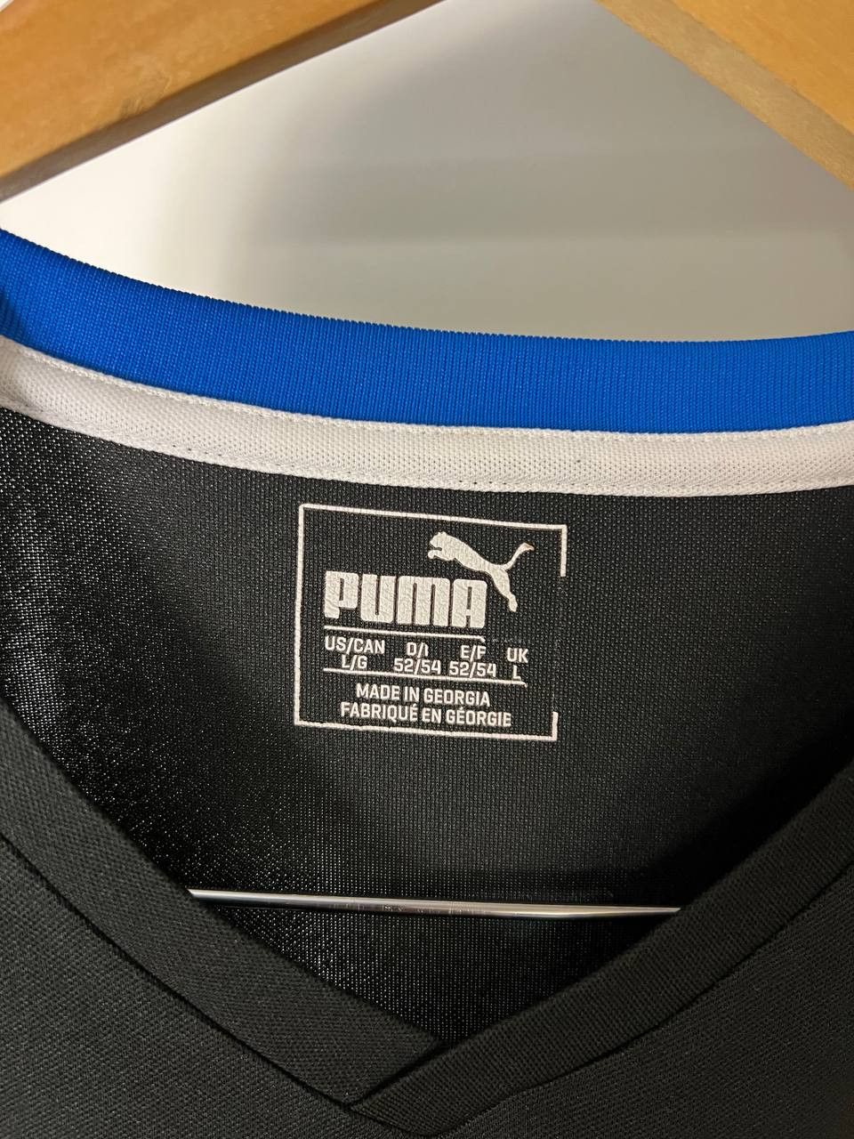 Puma VINTAGE PUMA FC RANGERS SCOTLAND SOCCER JERSEY RETRO Y2K Size US L / EU 52-54 / 3 - 7 Thumbnail