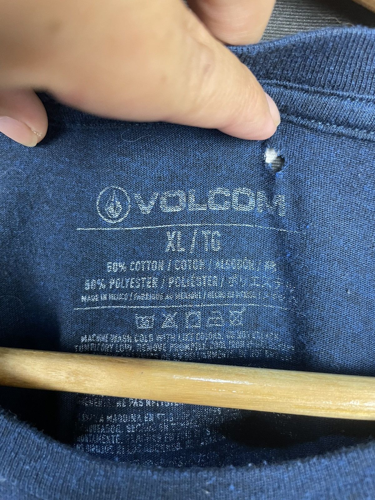 Vintage × Volcom Volcom Backhit Logo Tee Size US XL / EU 56 / 4 - 3 Thumbnail