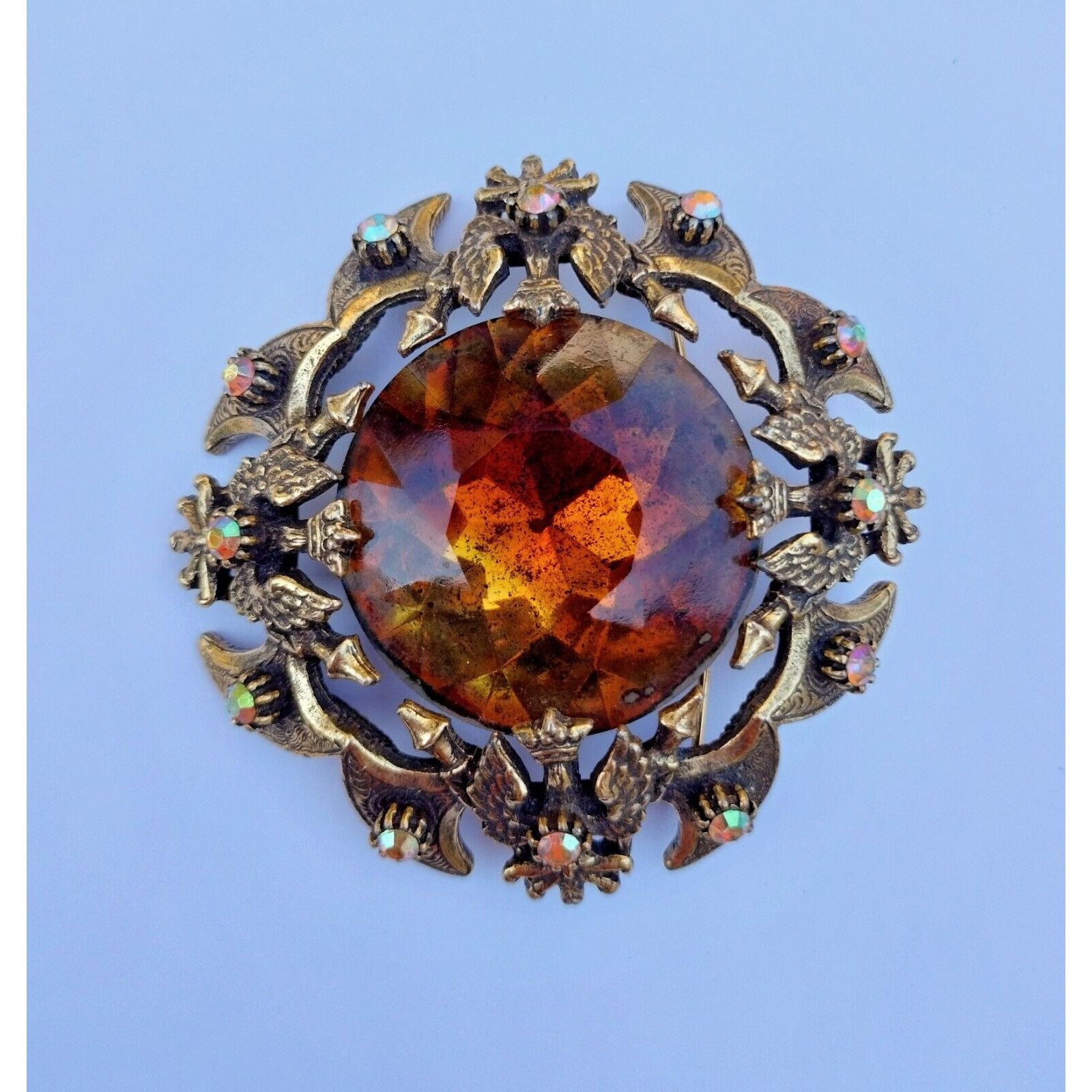 Vintage Florenza Brooch Cognac Faceted Glass AB Stones Coat Arms Pen Size ONE SIZE - 6 Thumbnail