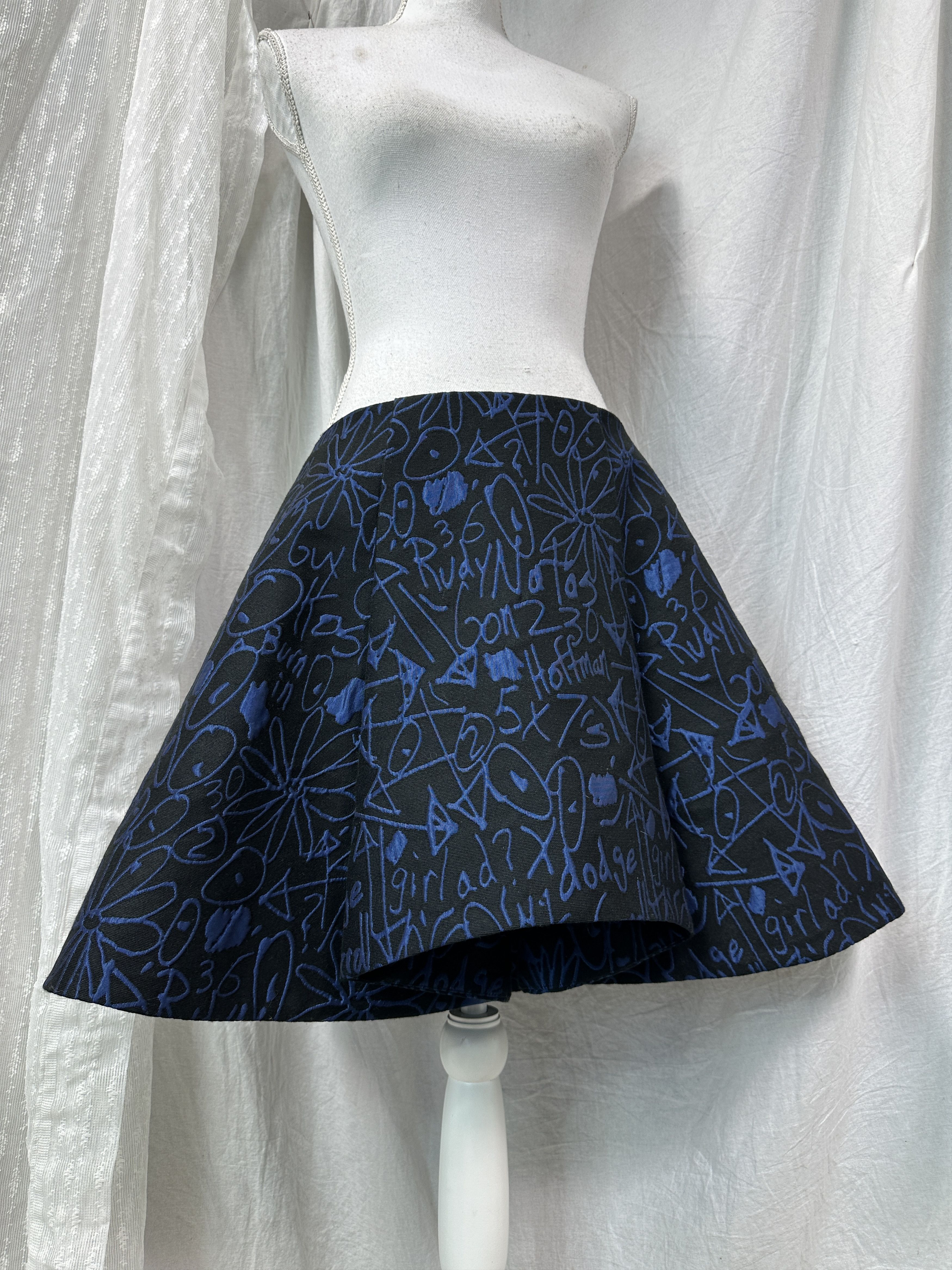 Opening Ceremony Vintage Avant Garde Printed Opening Ceremony Skirt Y2K Size 27" / US 4 / IT 40 - 1 Thumbnail