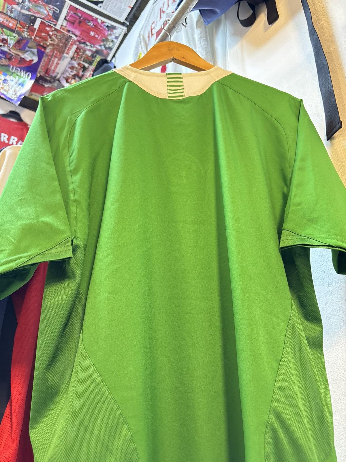Nike 2005-2006 Celtic Away Kit Size US L / EU 52-54 / 3 - 3 Thumbnail