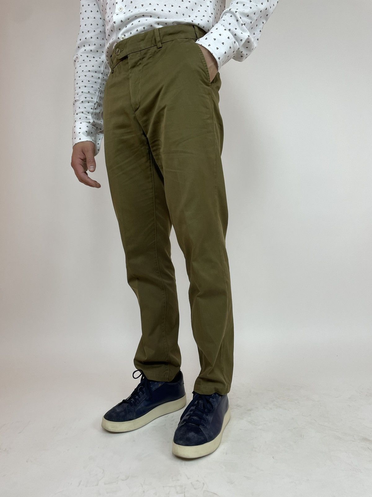 Suitsupply Suitsupply mens green army chino pants size 48 Size US 32 / EU 48 - 3 Thumbnail