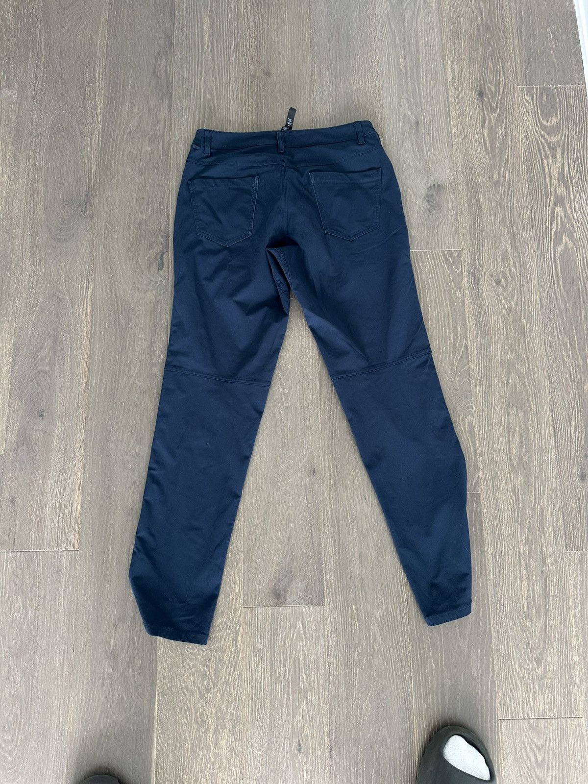 Designer × Lululemon Men’s Slim fit ABC Pants size 30 waist 30 length Size US 30 / EU 46 - 5 Thumbnail