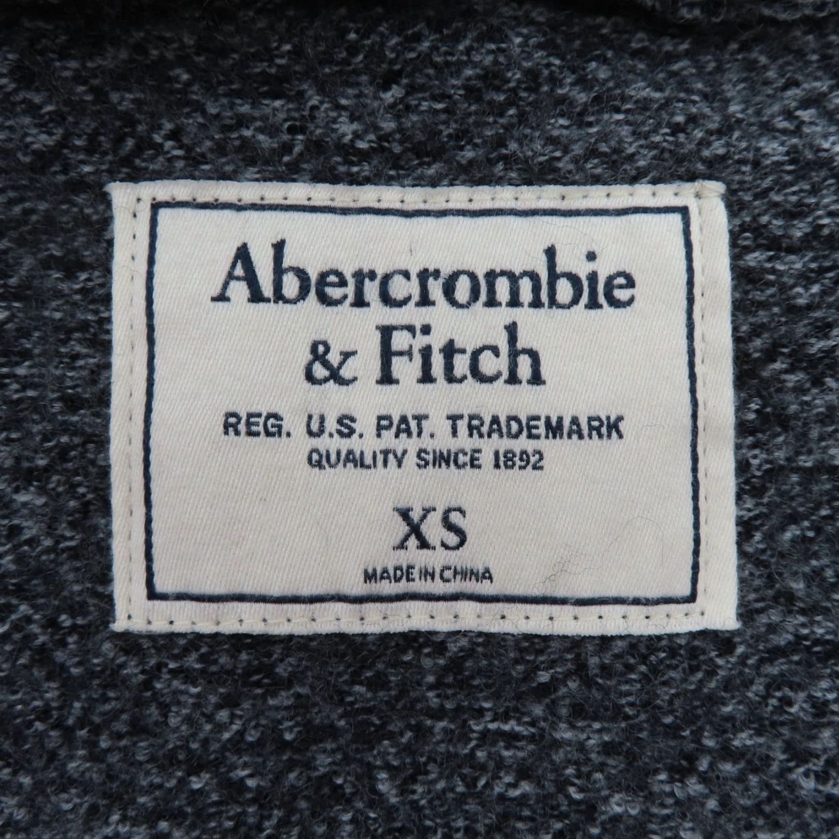 Abercrombie & Fitch **Abercrombie & Fitch Women XS Vest Sweater Wool Blend** User: **Abercrombie & Fitch Women XS Wool Blend Vest** Size XS / US 0-2 / IT 36-38 - 5 Thumbnail