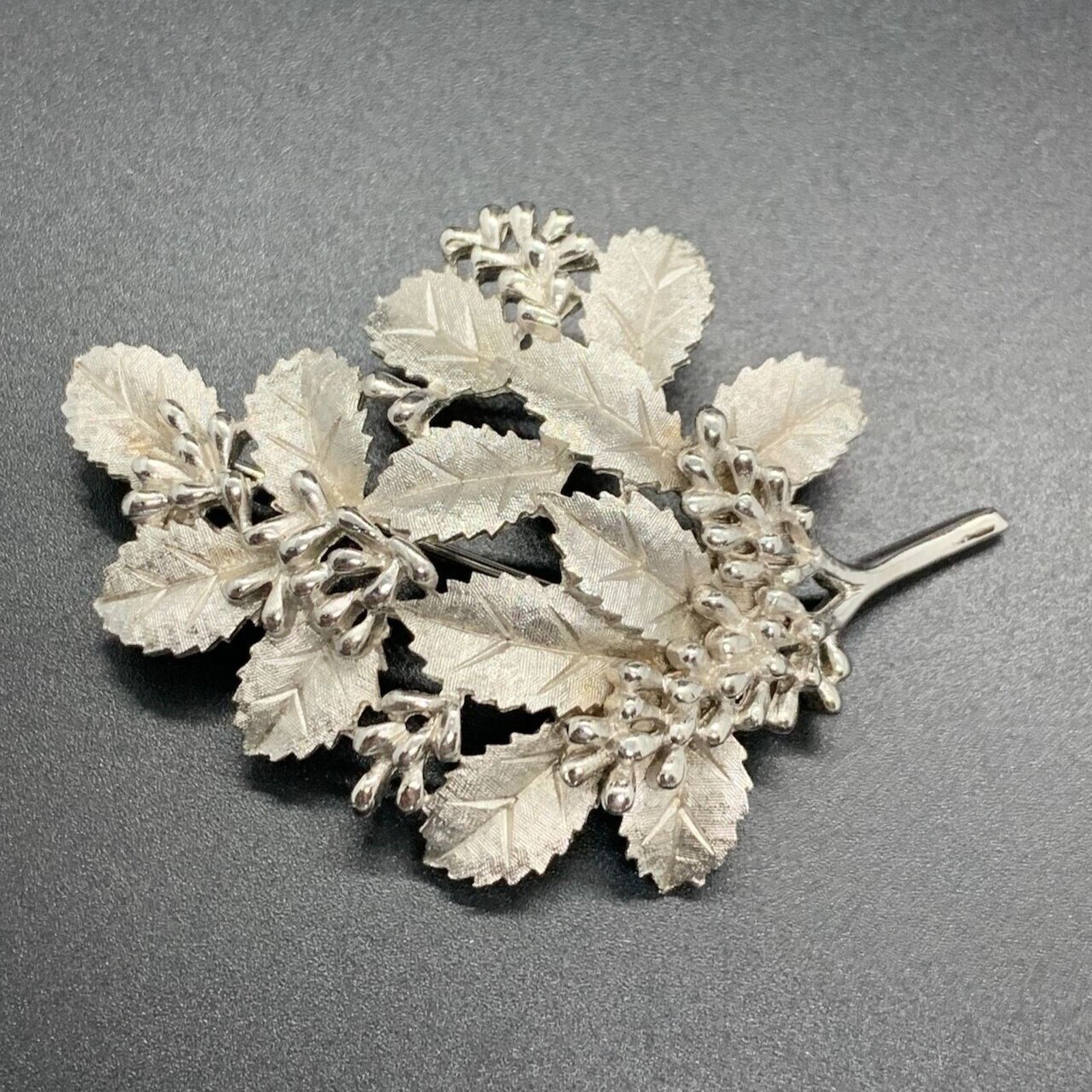 Other Trifari Vintage Silver Tone Leaves Berries 1950s Brooch 2.5" Size ONE SIZE - 5 Thumbnail