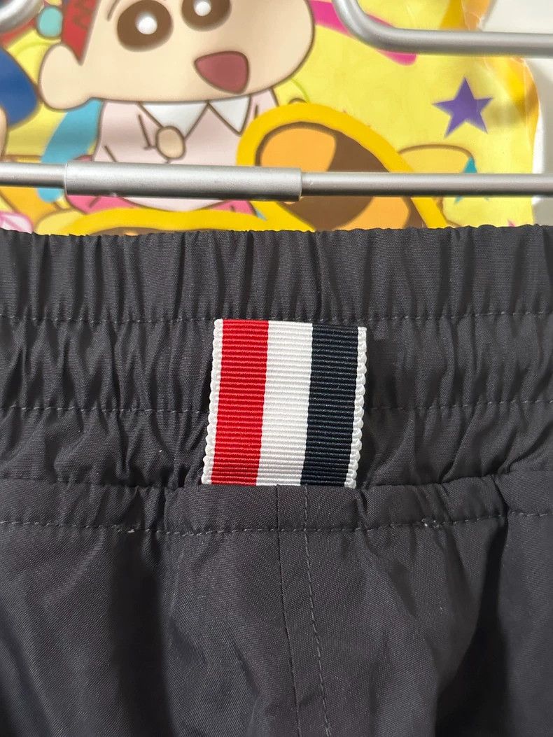 Thom Browne Thom Browne Female leg-length trousers Size 25" / US 0 / IT 36 - 4 Thumbnail