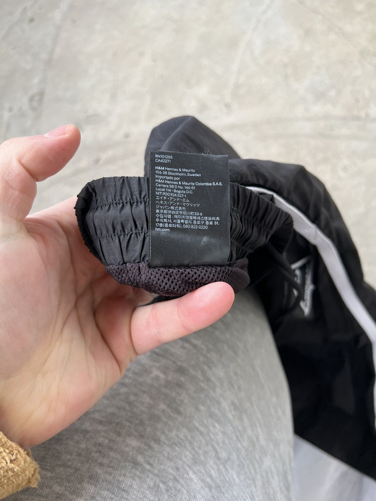 H&M H&M Lover's F.C. Sweatpants Size US 30 / EU 46 - 8 Thumbnail