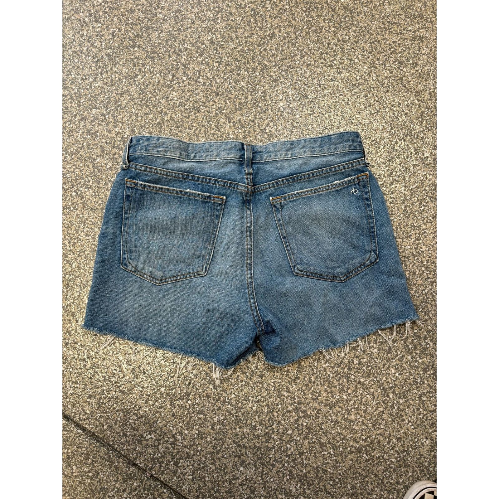 Rag & Bone Rag and Bone Dre low-rise cut off jean shorts ￼ Size 30" / US 8 / IT 44 - 3 Thumbnail