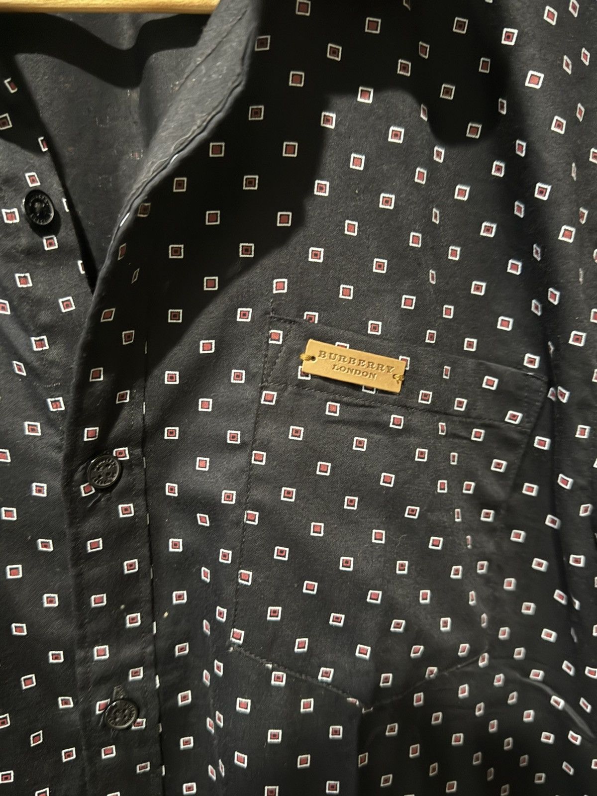 Burberry Vintage Burberry Button Up Tee Black and Red Size US S / EU 44-46 / 1 - 3 Thumbnail