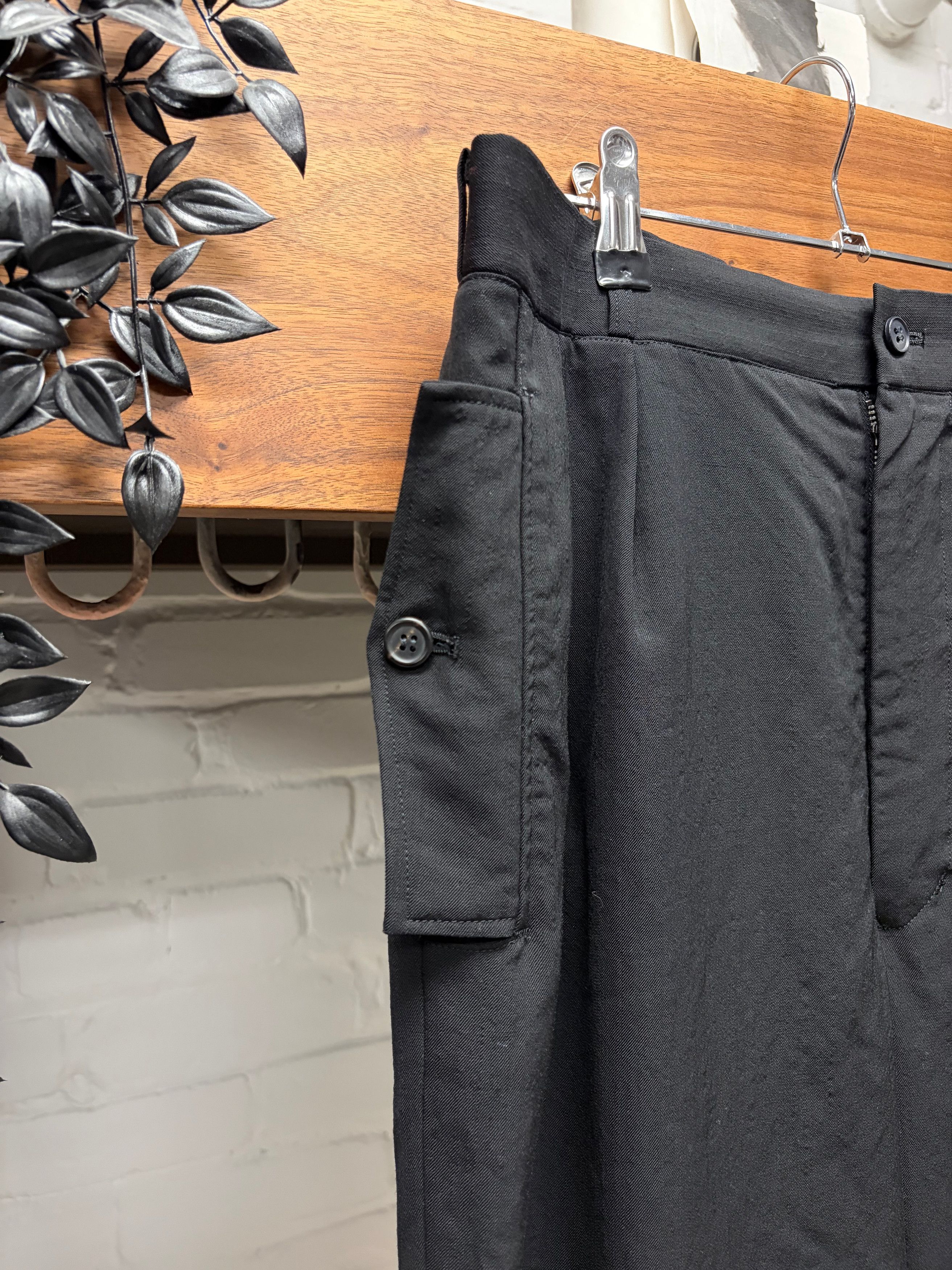 Yohji Yamamoto Vintage Y’s for Men by Yohji Yamamoto Button Hem Cotton Trousers with Side Flaps Size US 30 / EU 46 - 2 Thumbnail
