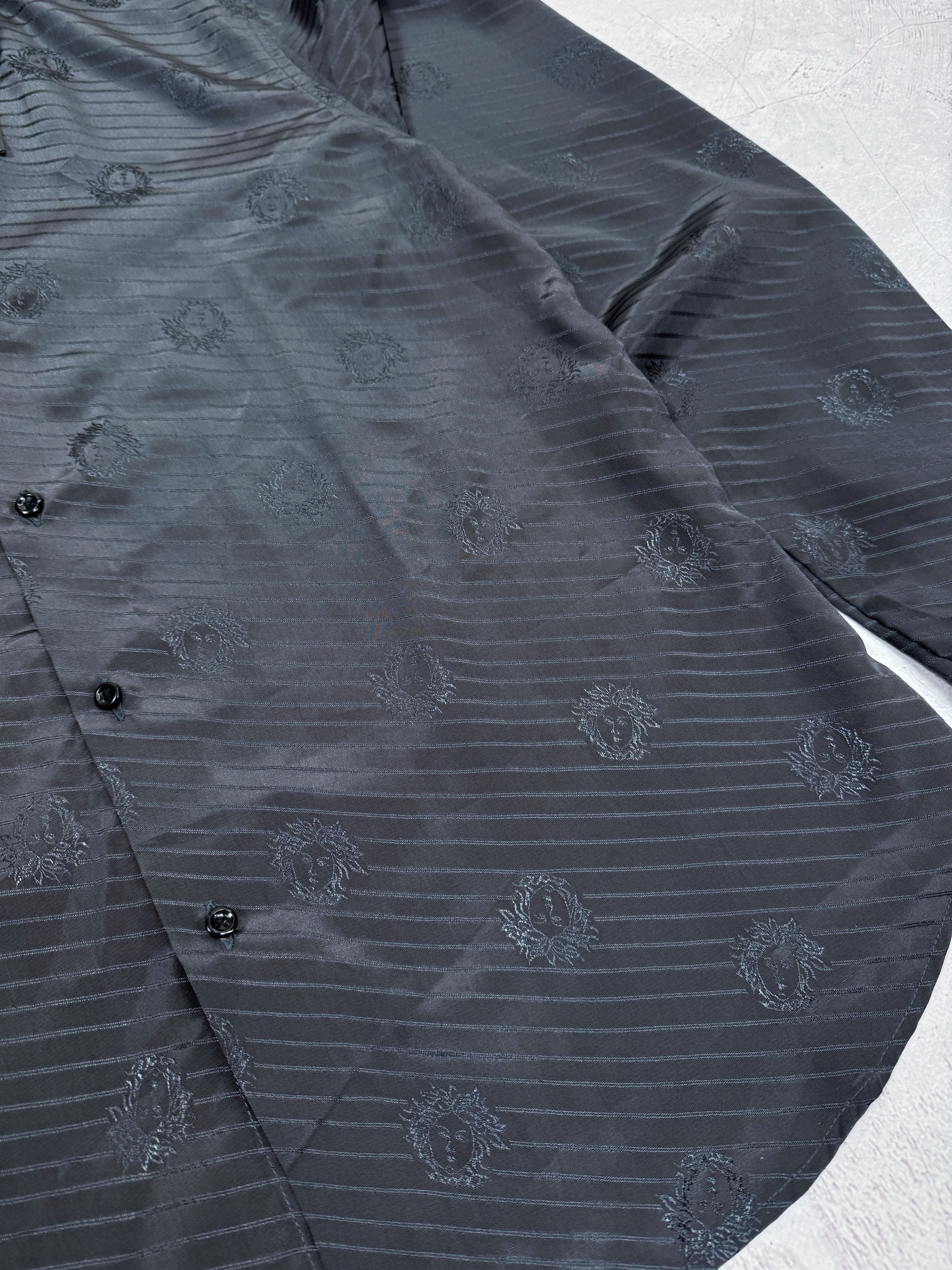 Vintage Vintage Versace Style Shirt Medusa Size US M / EU 48-50 / 2 - 6 Thumbnail