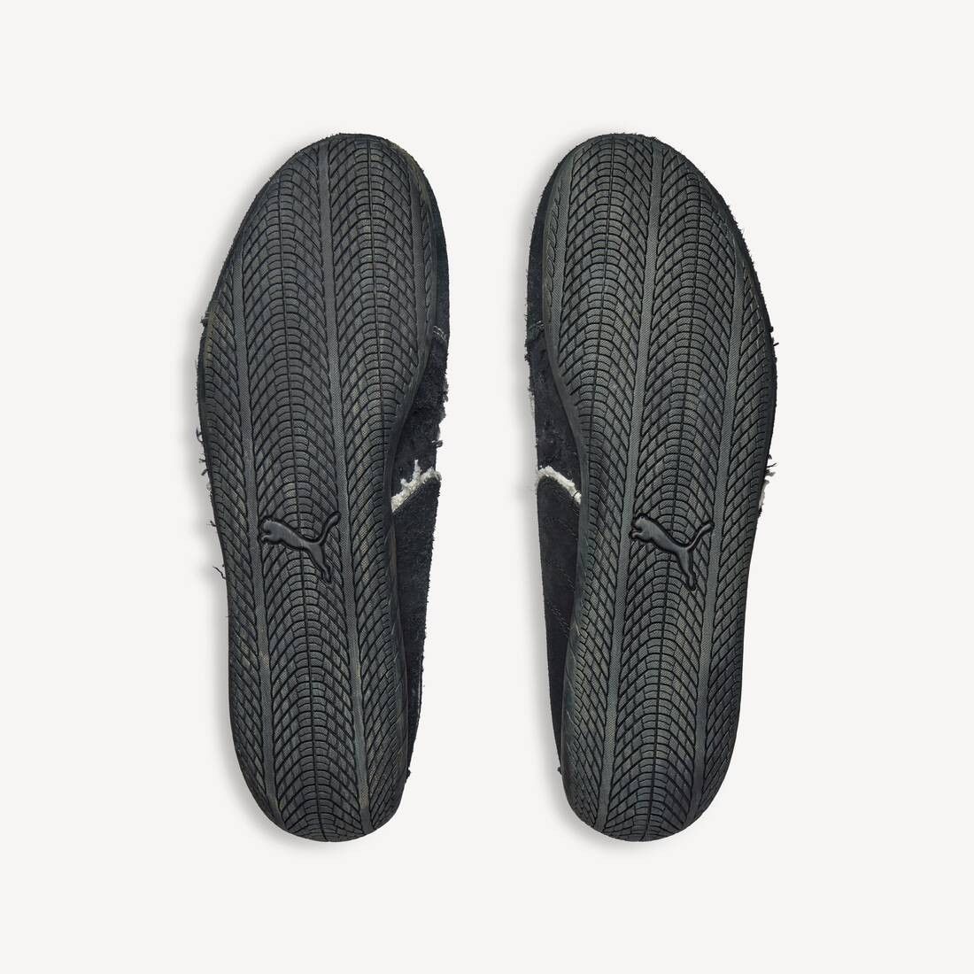 Balenciaga × Puma o1w1db10326 Speedcat Suede Sneakers in Black/White Size US 5.5 / EU 38 - 6 Thumbnail