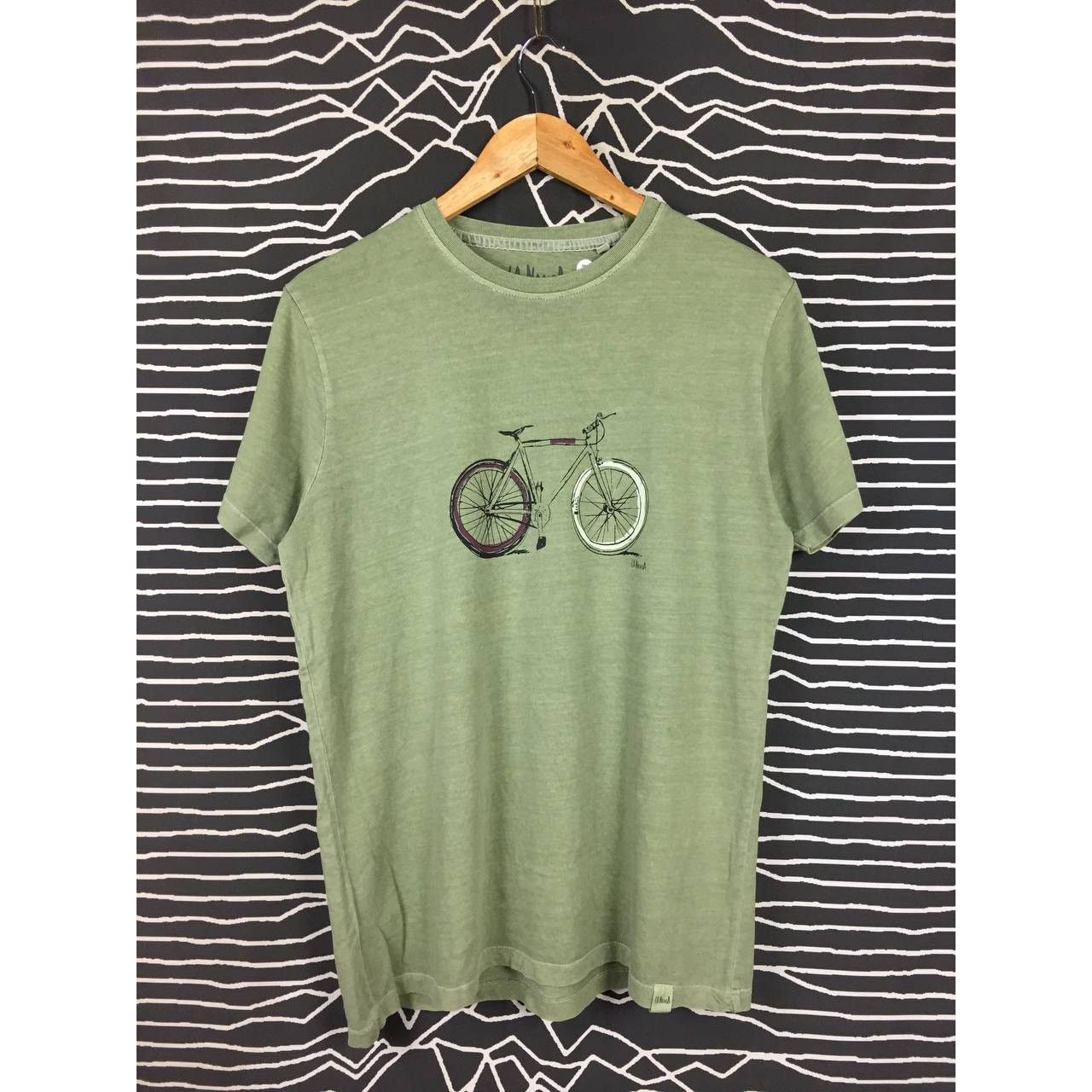 Other La Nansa Olive Green Bicycle Artwork Tee Size M Size US M / EU 48-50 / 2 - 1 Thumbnail