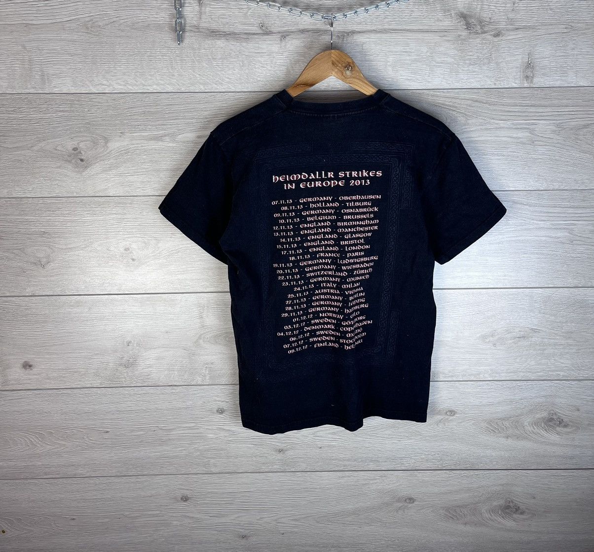 Other AMON AMARTH European tour 2013 vintage metal size M Men’s Size US M / EU 48-50 / 2 - 7 Thumbnail