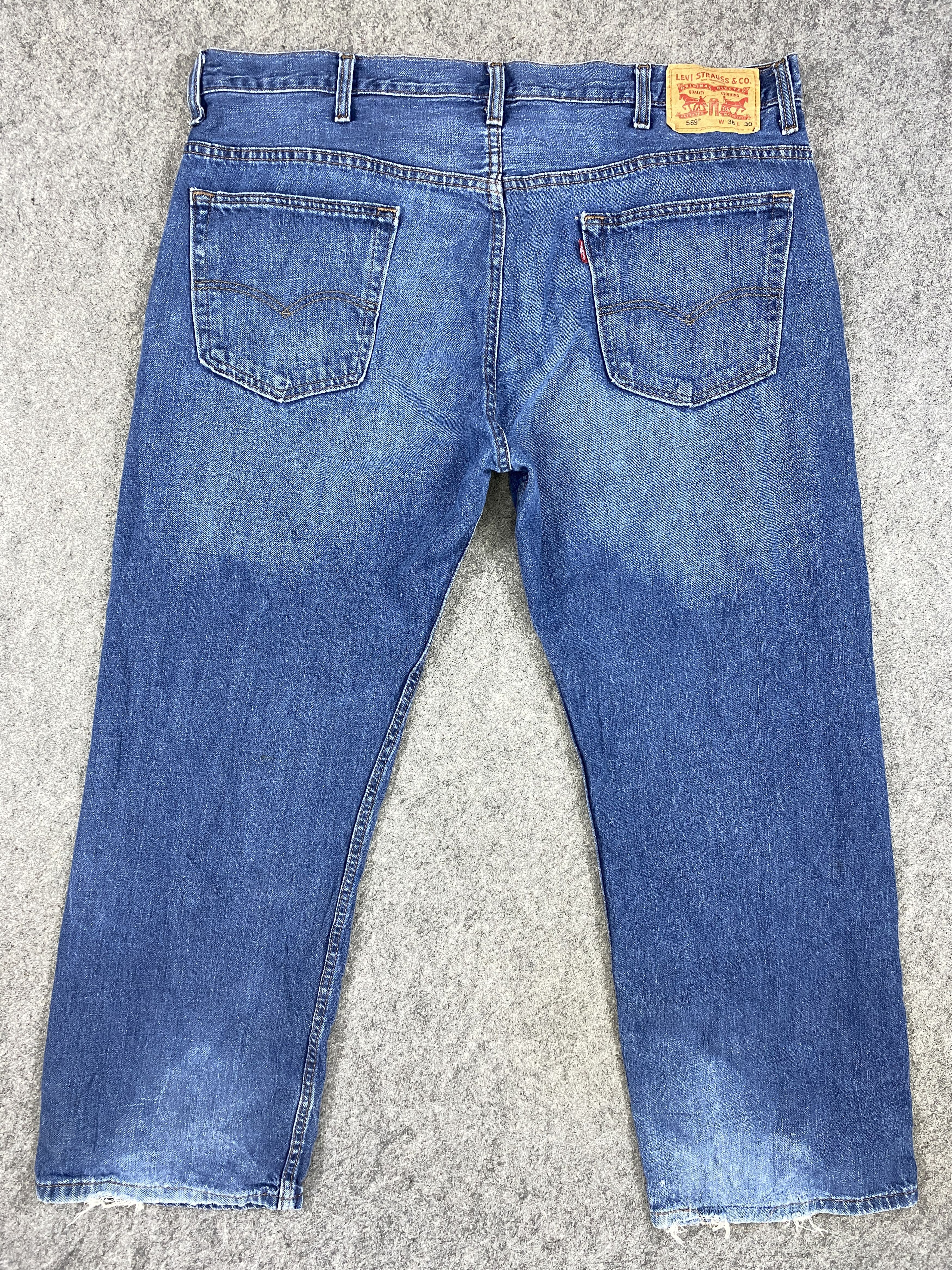 Levi's Blue Vintage Levi's 569 Jeans 41x30 Denim -SJ011 Size US 41 - 2 Thumbnail