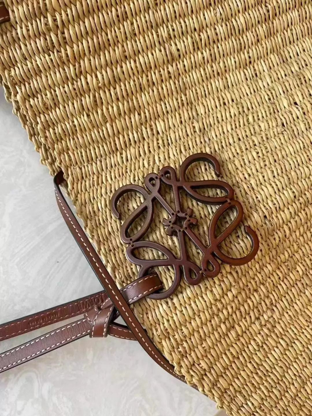 Loewe LOEWE elephantgrass woven shell shoulder bag AK435 Size ONE SIZE - 6 Thumbnail