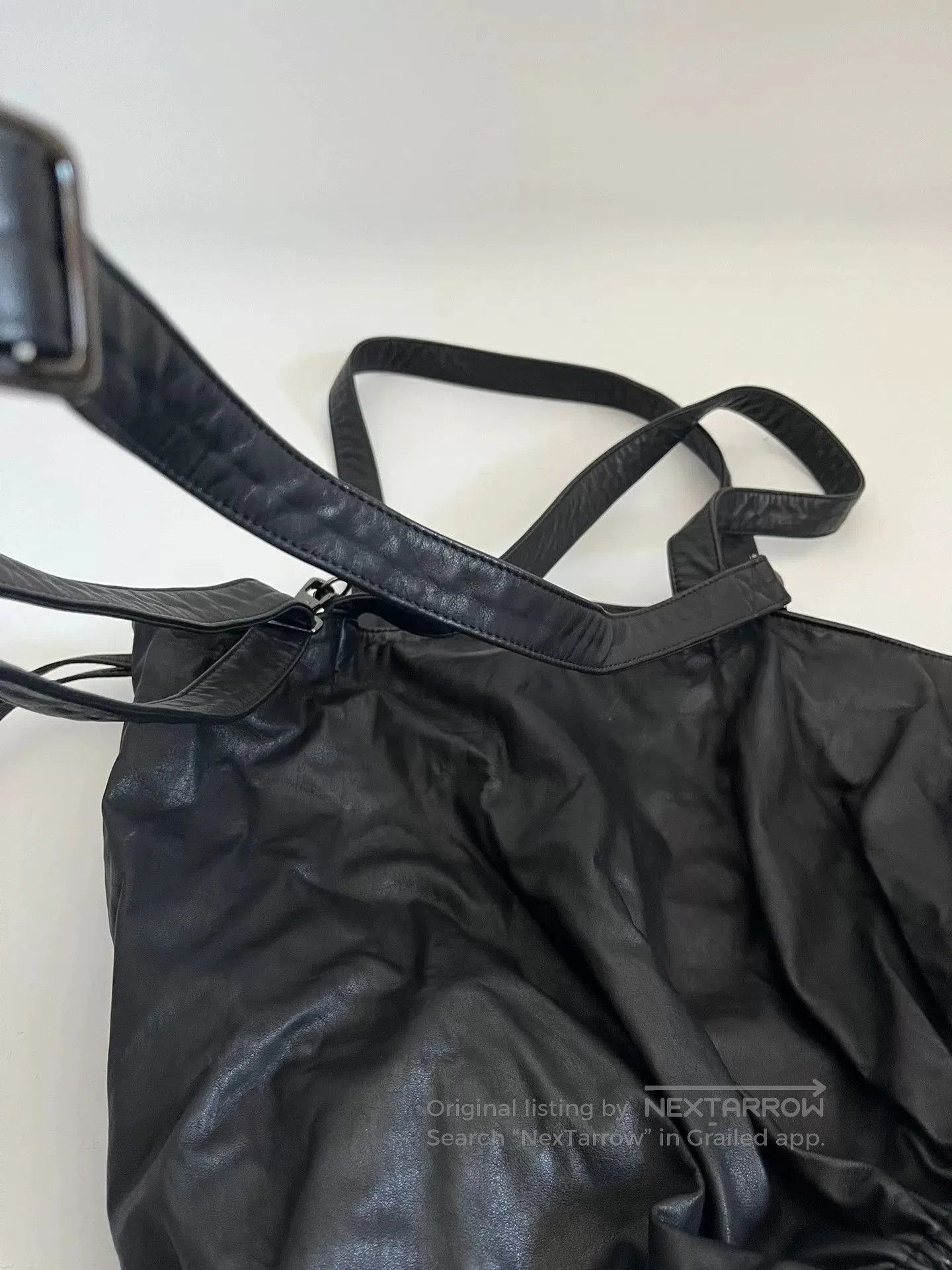 Yohji Yamamoto Yohji Yamamoto Discord Irregular Tote. Size ONE SIZE - 6 Thumbnail